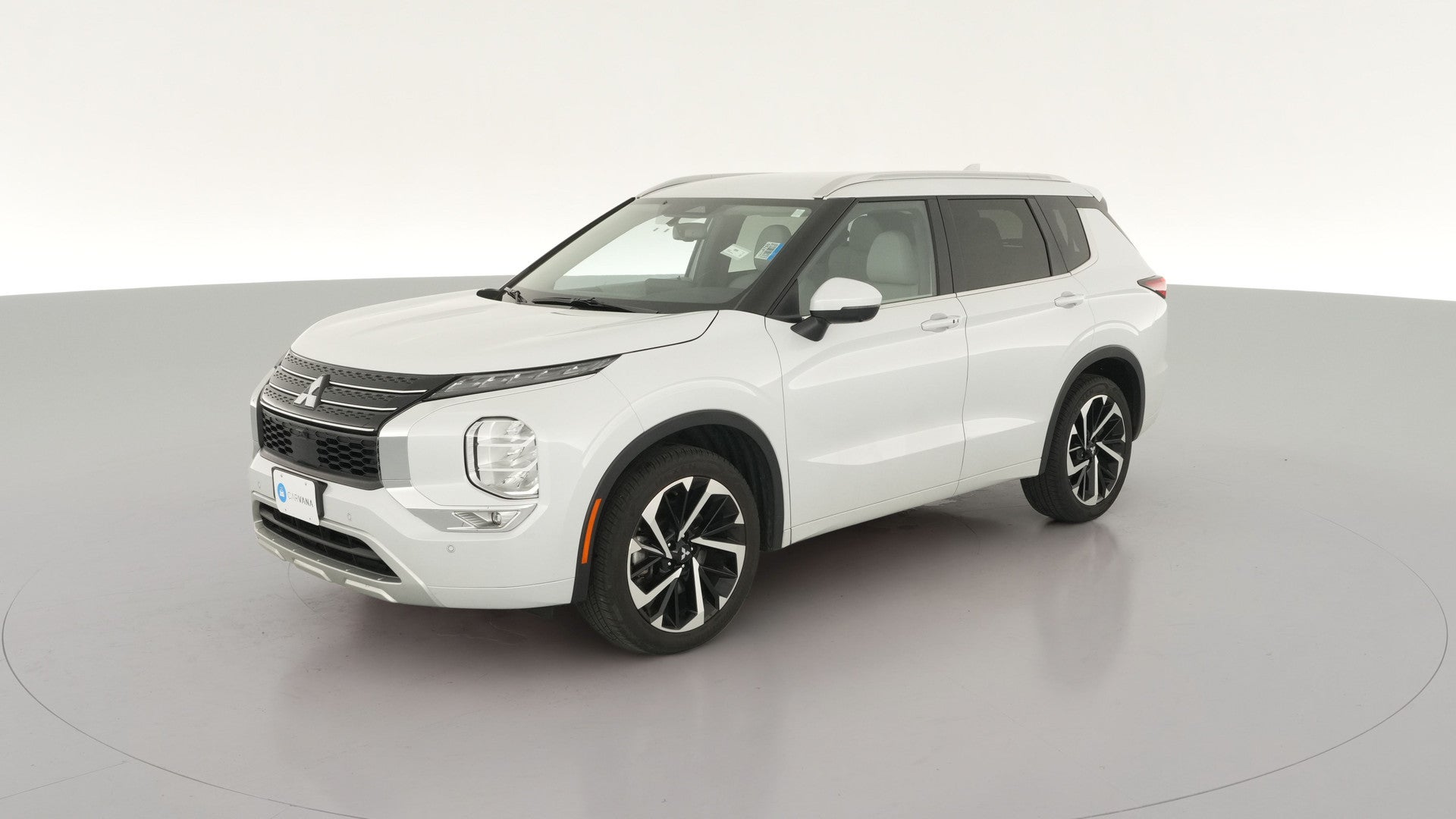 2024 Mitsubishi Outlander vehicle photo