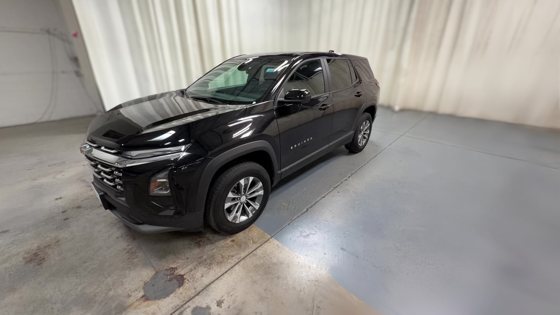 2025 Chevrolet Equinox vehicle photo
