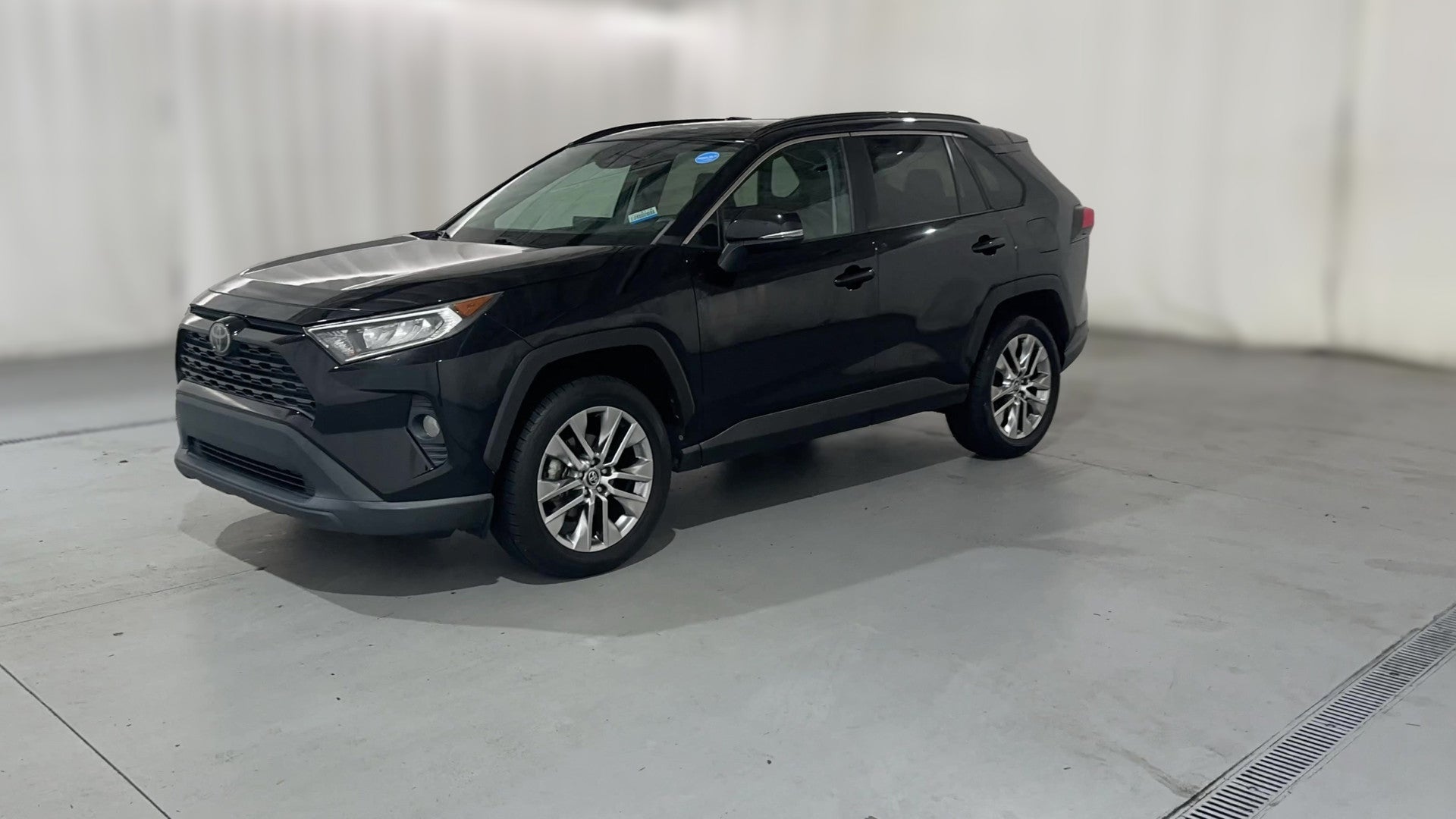 2020 Toyota RAV4 vehicle photo