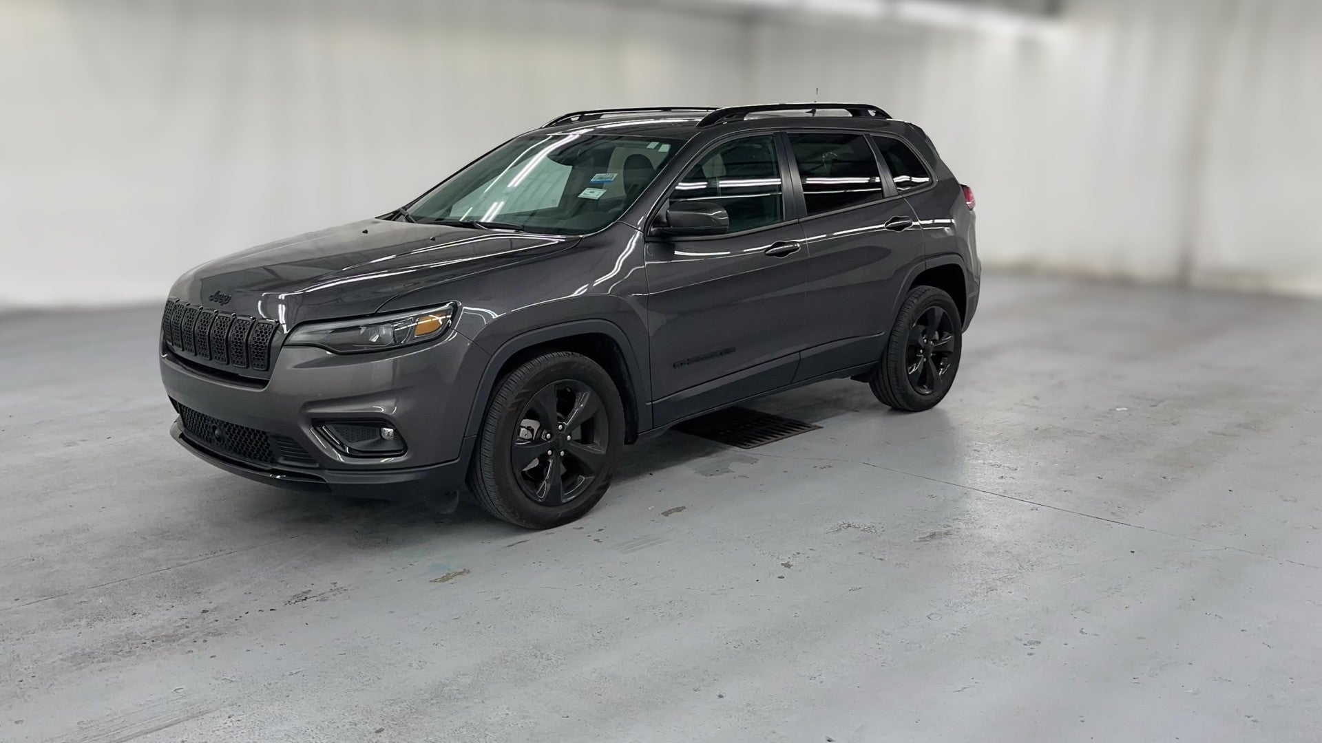 2021 Jeep Cherokee vehicle photo