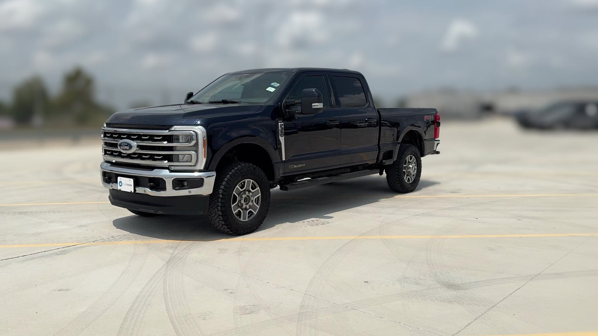 2023 Ford F350 Super Duty Crew Cab vehicle photo