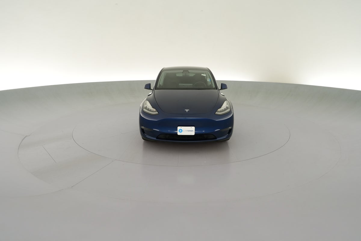 2021 Tesla Model Y Long Range All-Wheel Drive in Deep Blue Metallic — 360° view 1