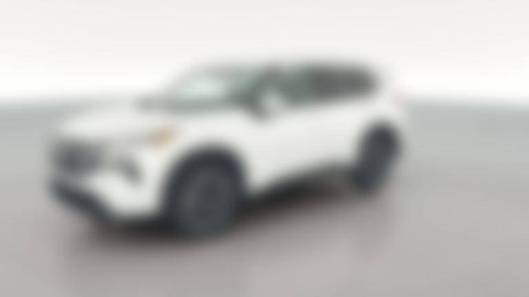 2025 Nissan Rogue vehicle photo