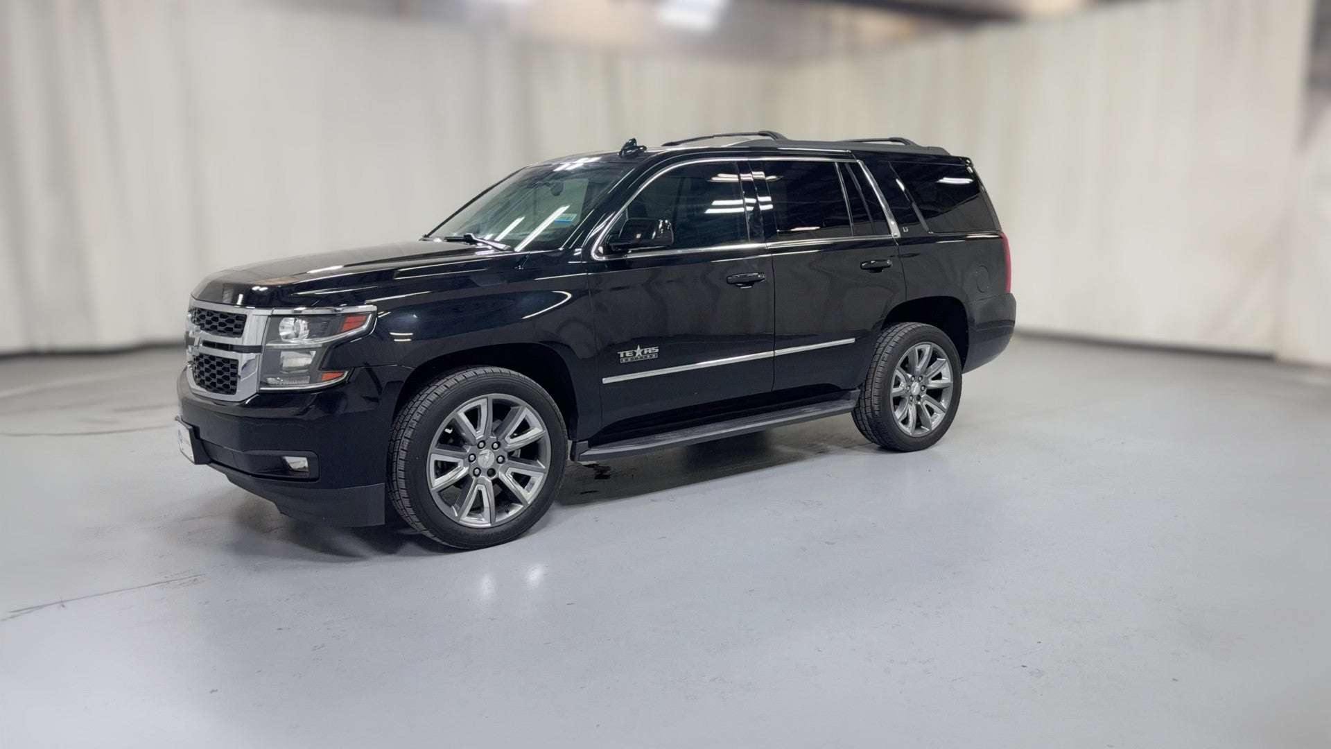 2017 Chevrolet Tahoe vehicle photo