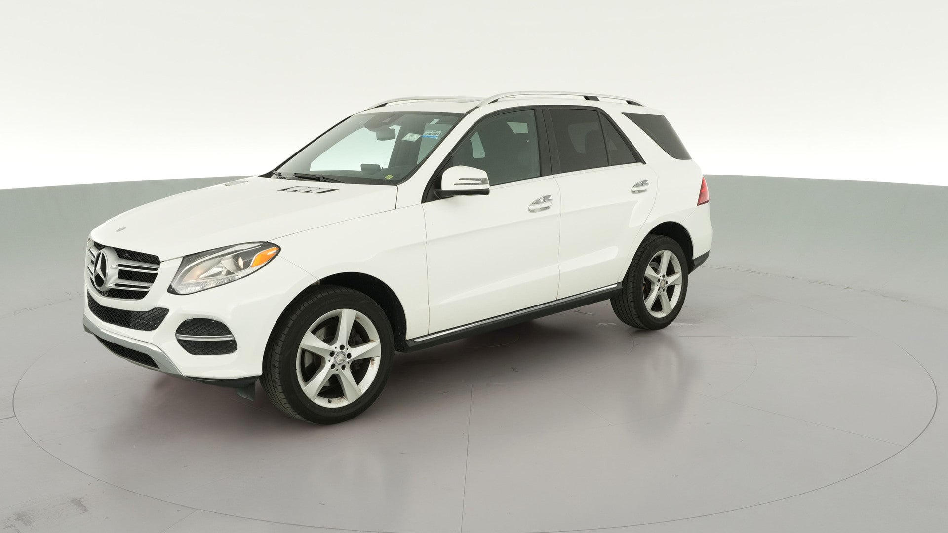 2017 Mercedes-Benz GLE vehicle photo