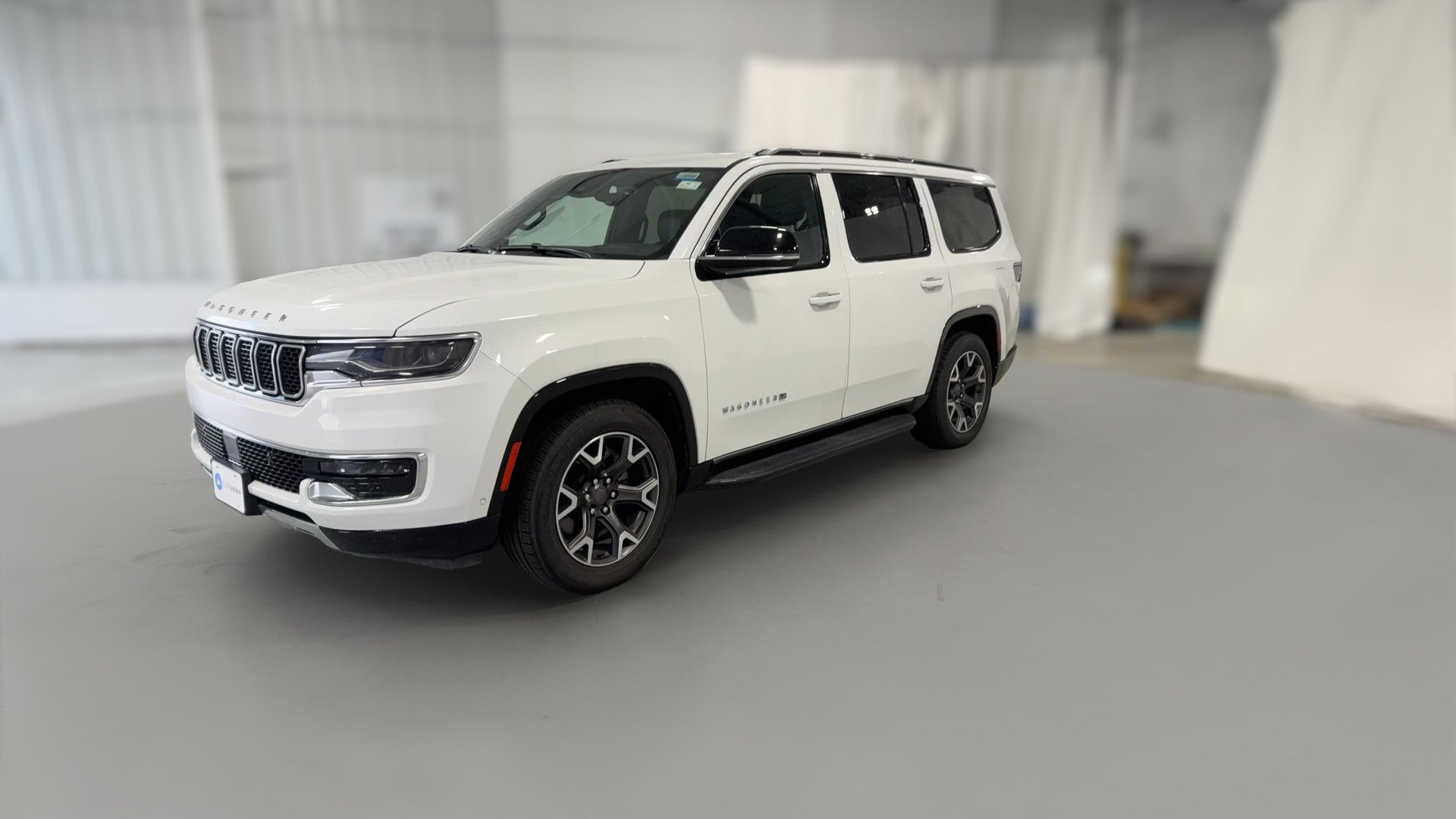 2024 Jeep Wagoneer vehicle photo