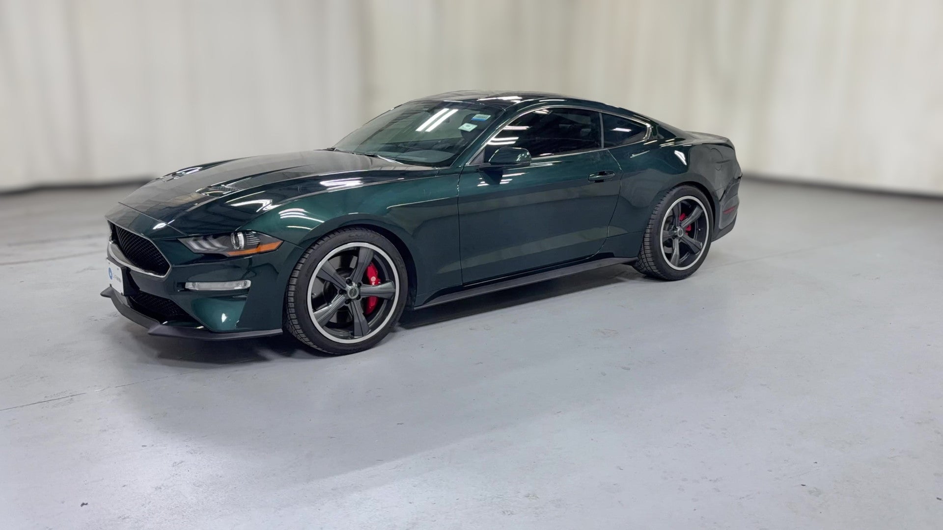 2019 Ford Mustang vehicle photo