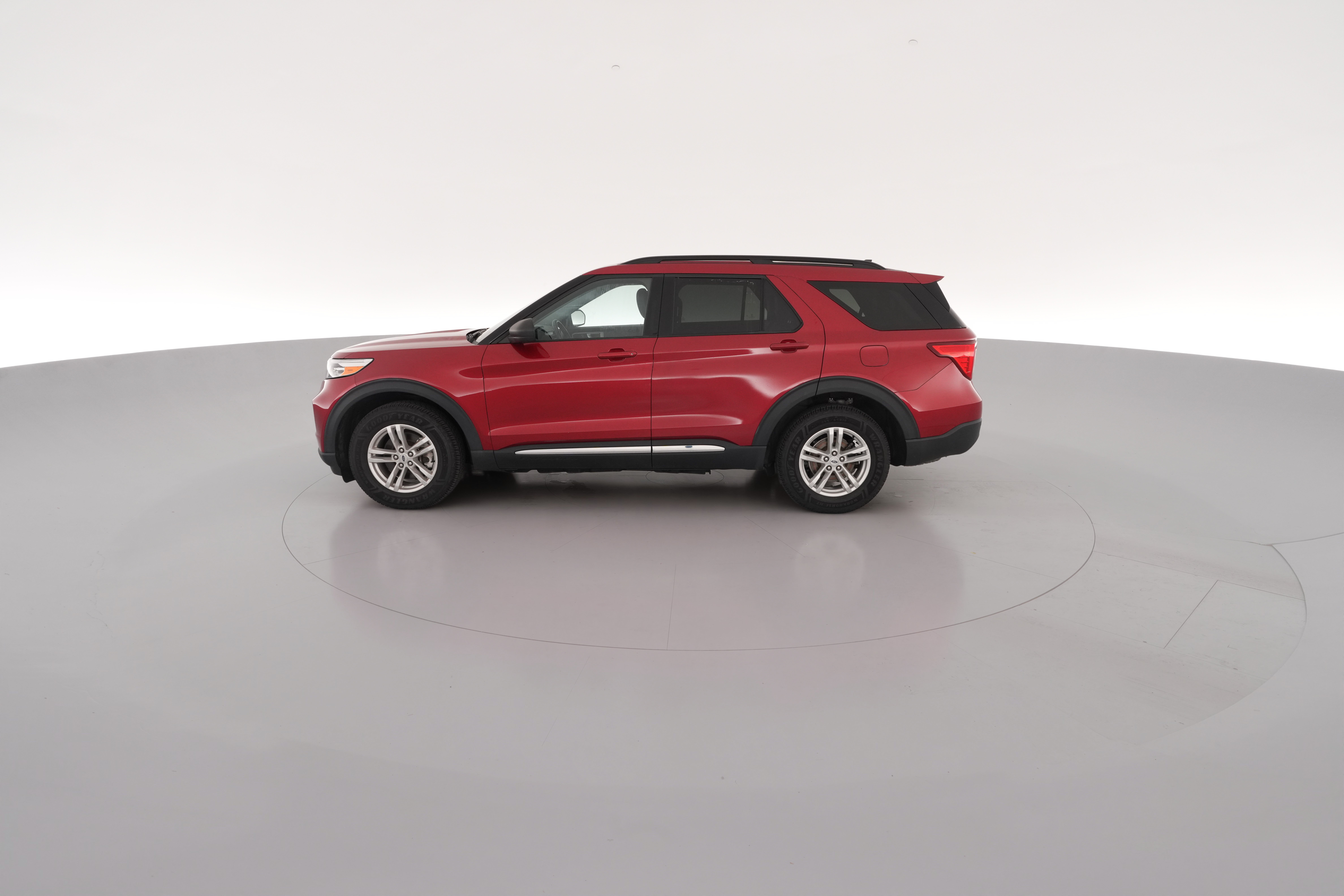 2022 Ford Explorer XLT - Photo 30