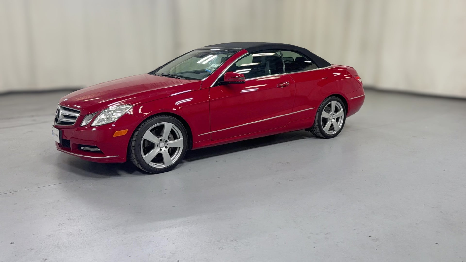 2013 Mercedes-Benz E-Class vehicle photo