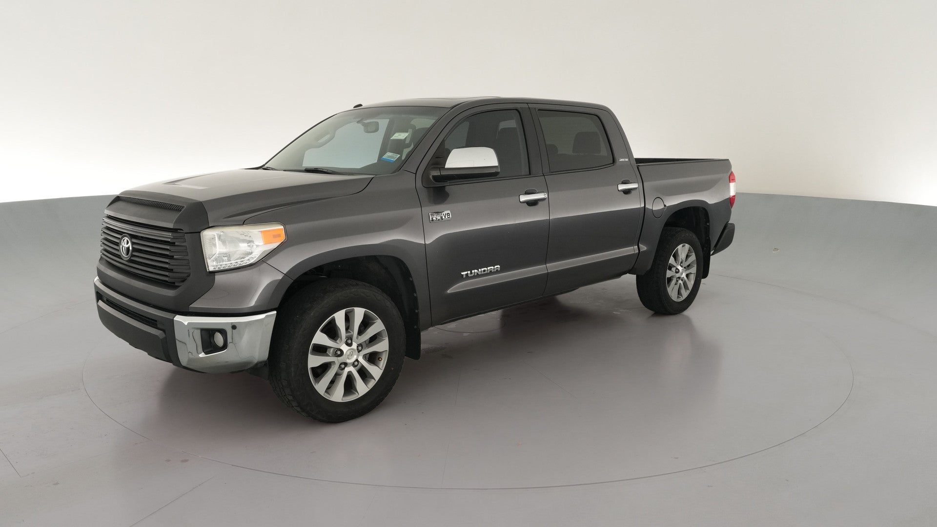 2017 Toyota Tundra CrewMax vehicle photo