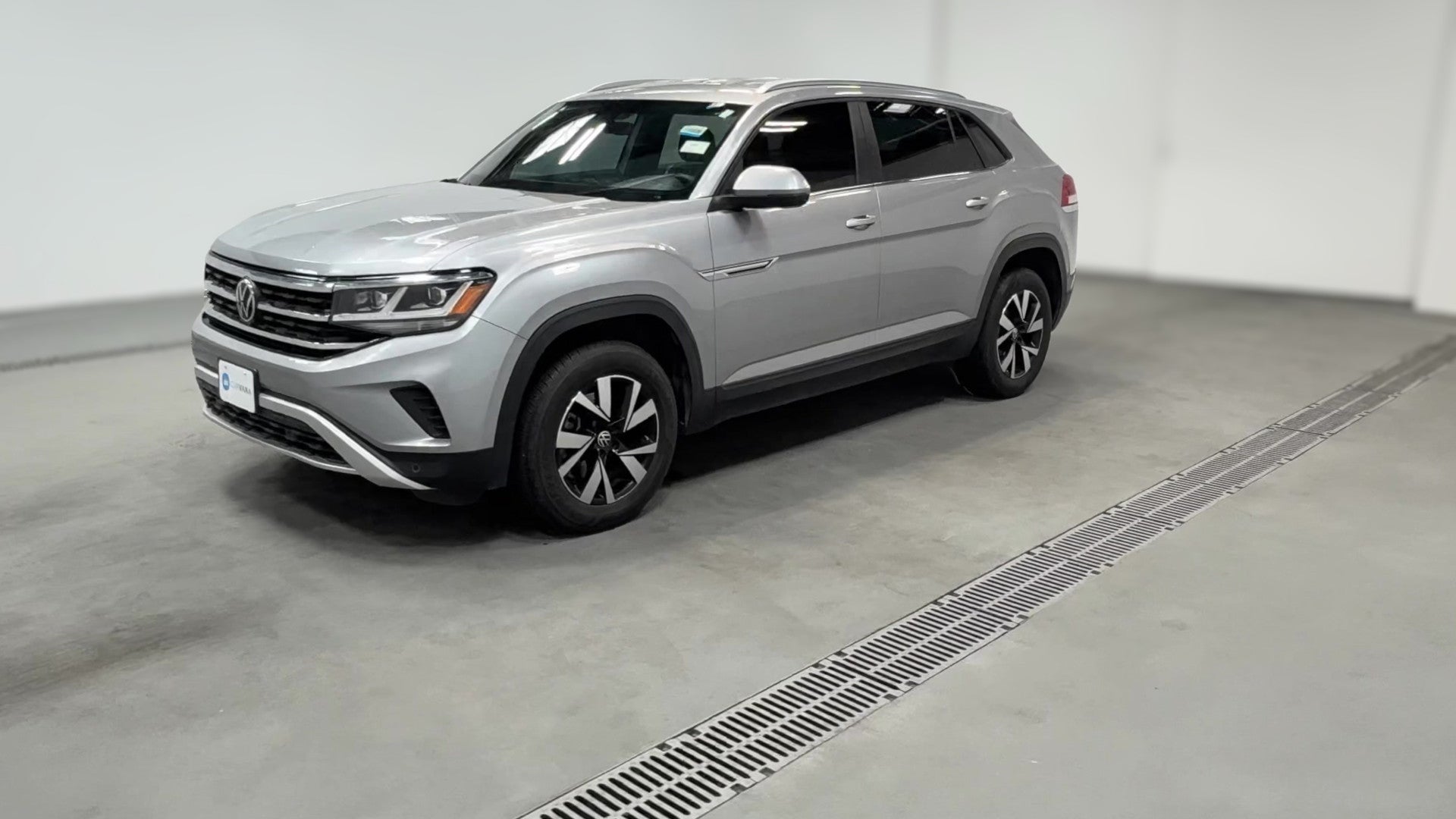 2022 Volkswagen Atlas Cross Sport vehicle photo