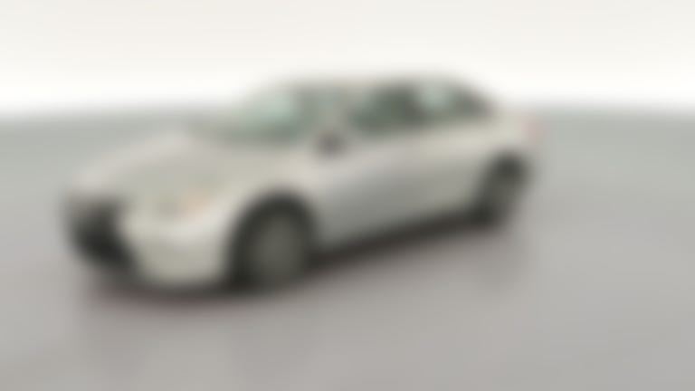 2015 Toyota Camry vehicle photo