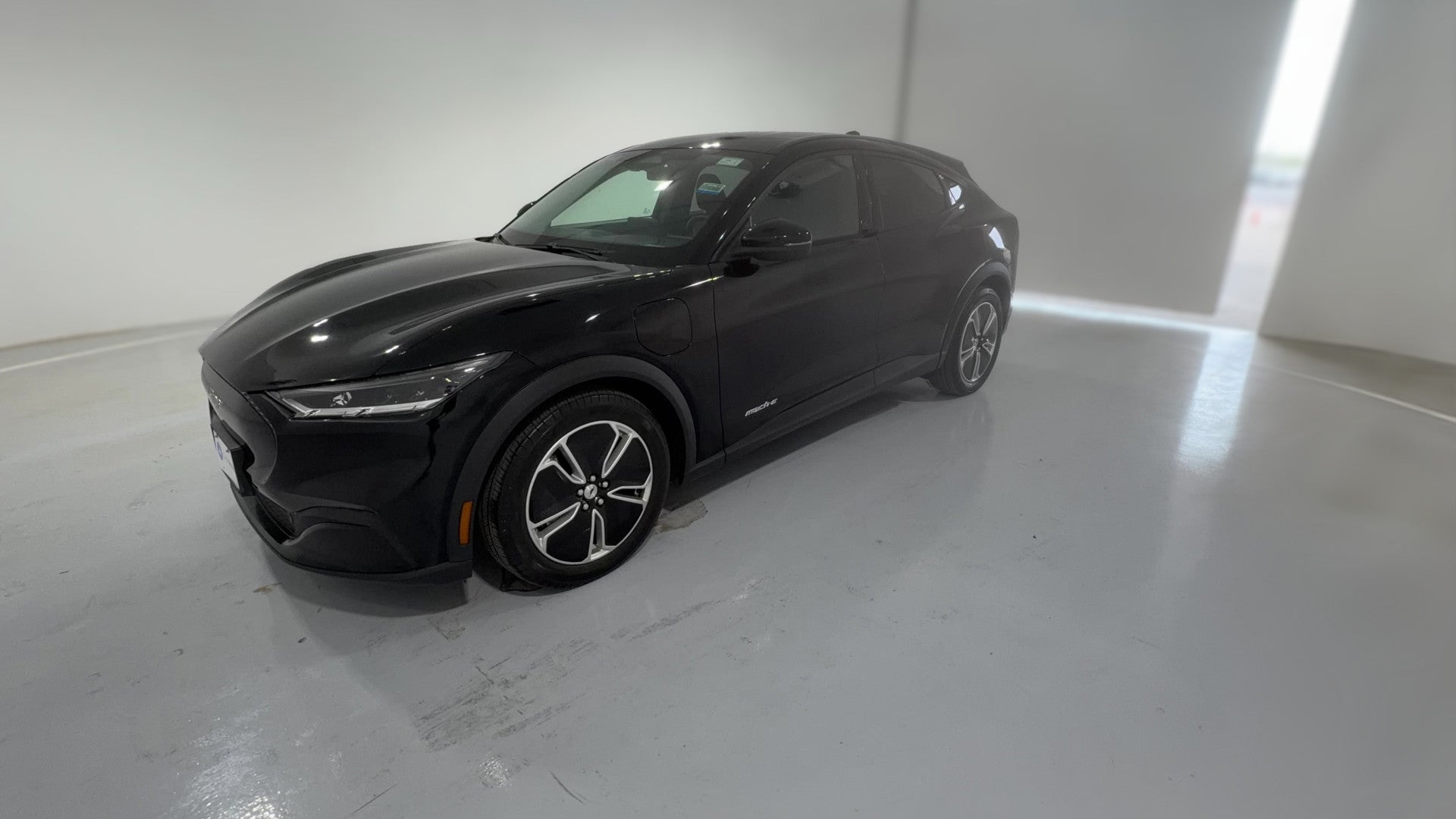 2022 Ford Mustang MACH-E vehicle photo