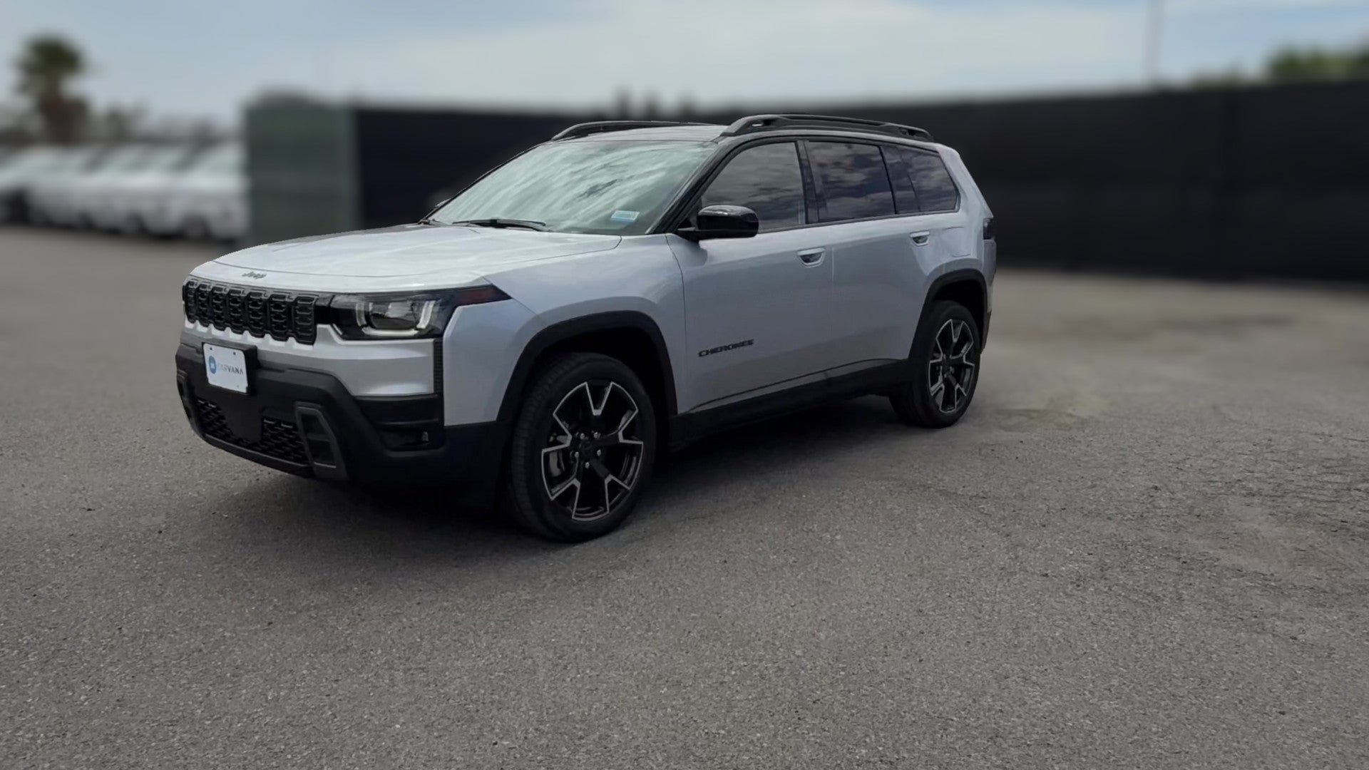 2026 Jeep Cherokee vehicle photo
