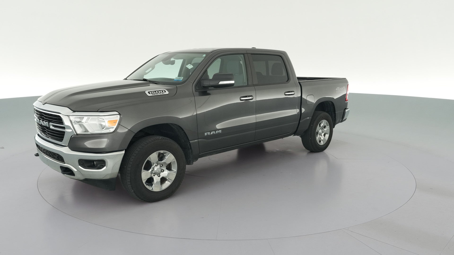 2020 Ram 1500 Crew Cab vehicle photo