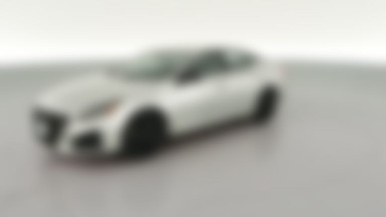 2024 Nissan Altima vehicle photo