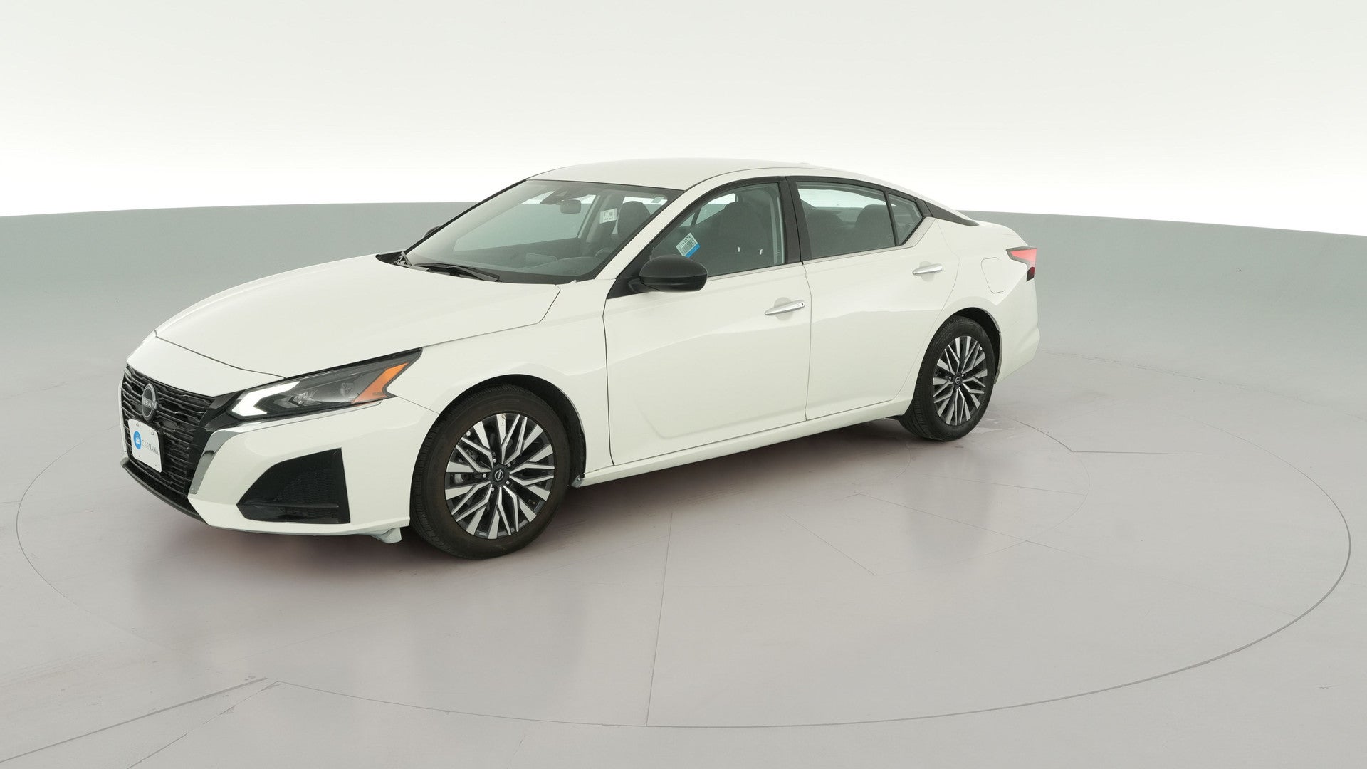 2025 Nissan Altima vehicle photo