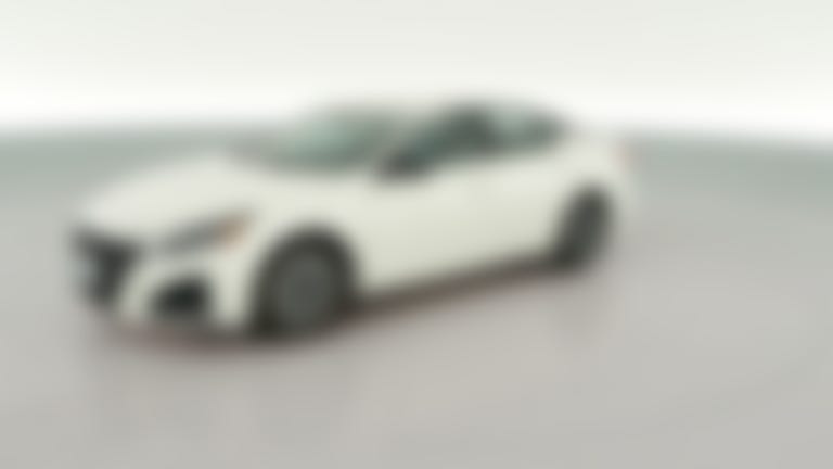 2025 Nissan Altima vehicle photo