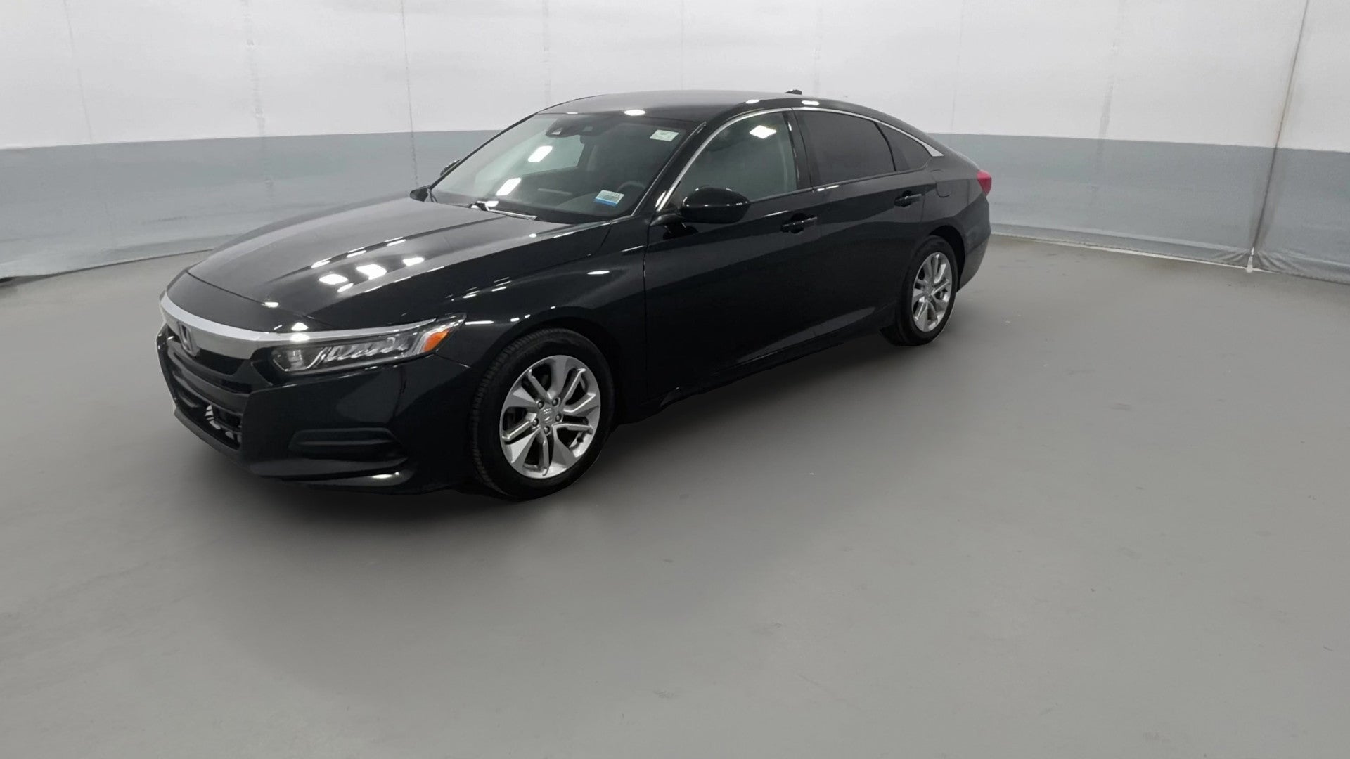 2018 Honda Accord vehicle photo