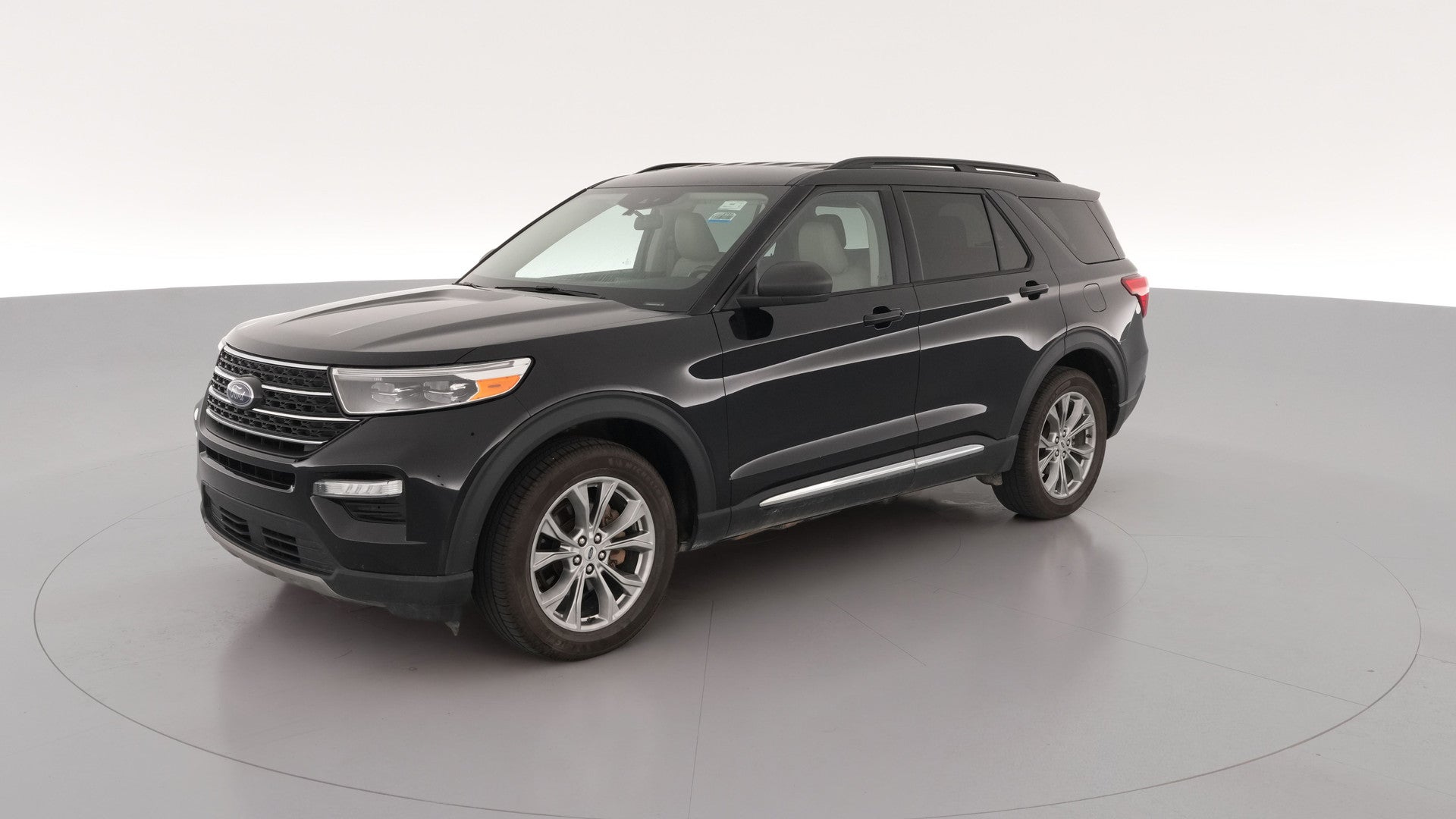 2022 Ford Explorer vehicle photo