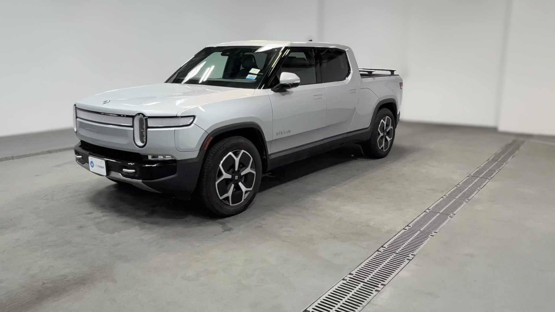 2023 Rivian R1T vehicle photo