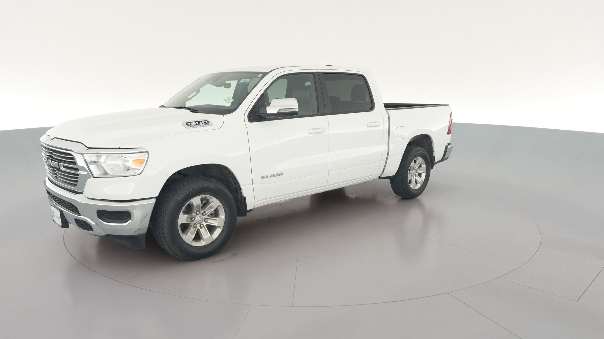 2024 Ram 1500 Crew Cab vehicle photo