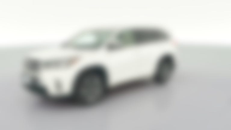 2017 Toyota Highlander vehicle photo