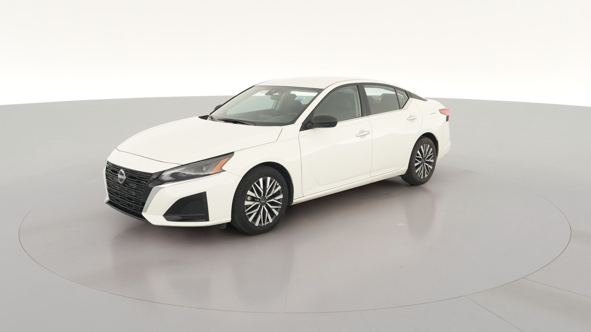 2025 Nissan Altima vehicle photo