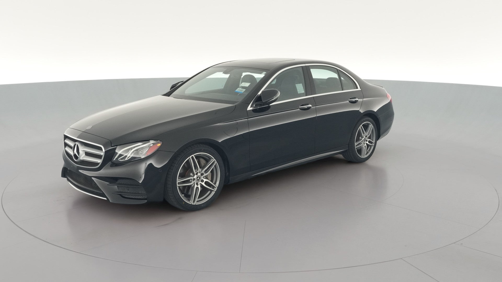 2018 Mercedes-Benz E-Class vehicle photo
