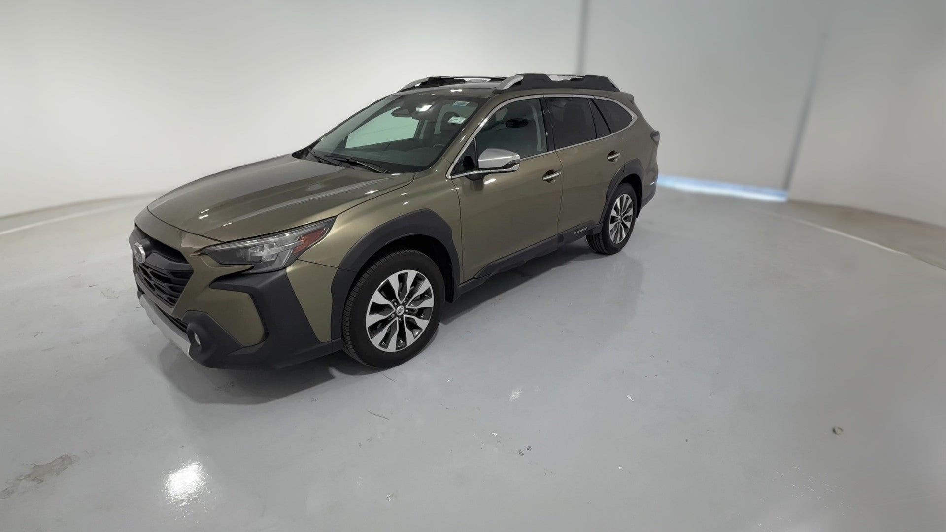 2023 Subaru Outback vehicle photo