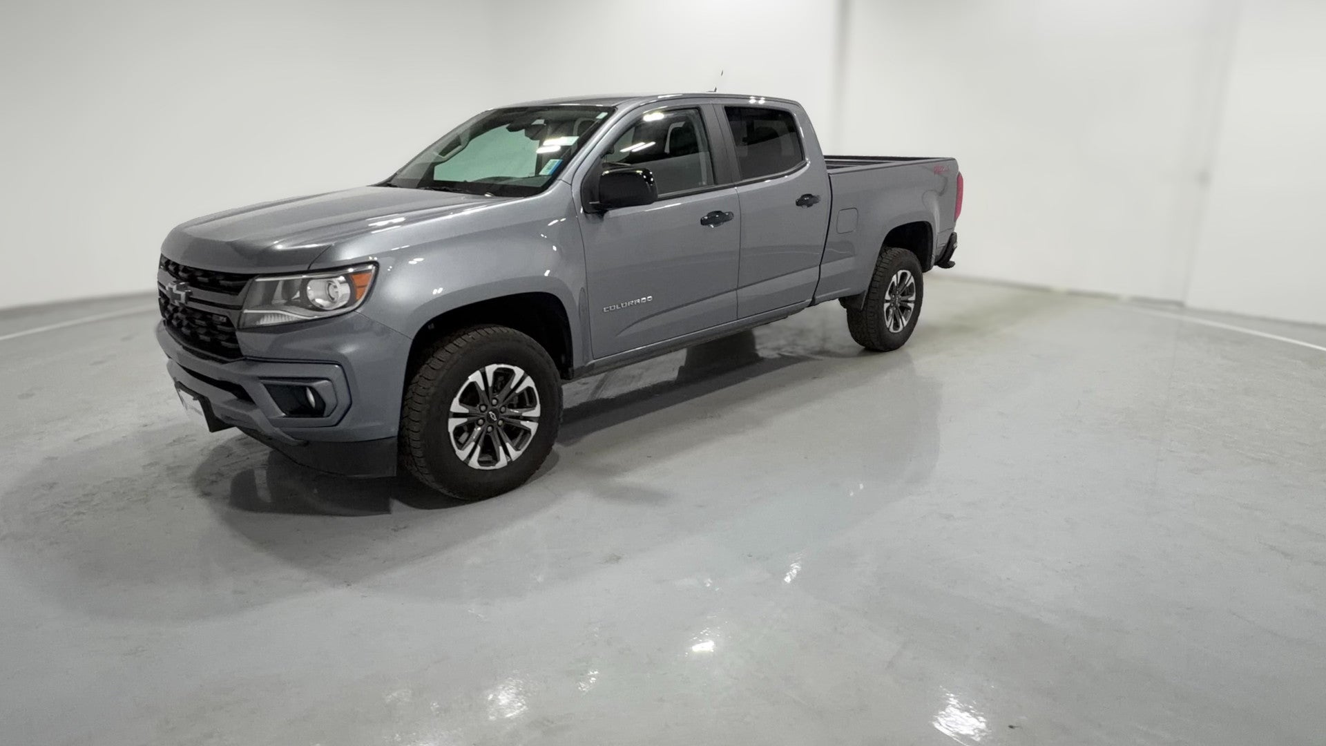 2022 Chevrolet Colorado Crew Cab vehicle photo