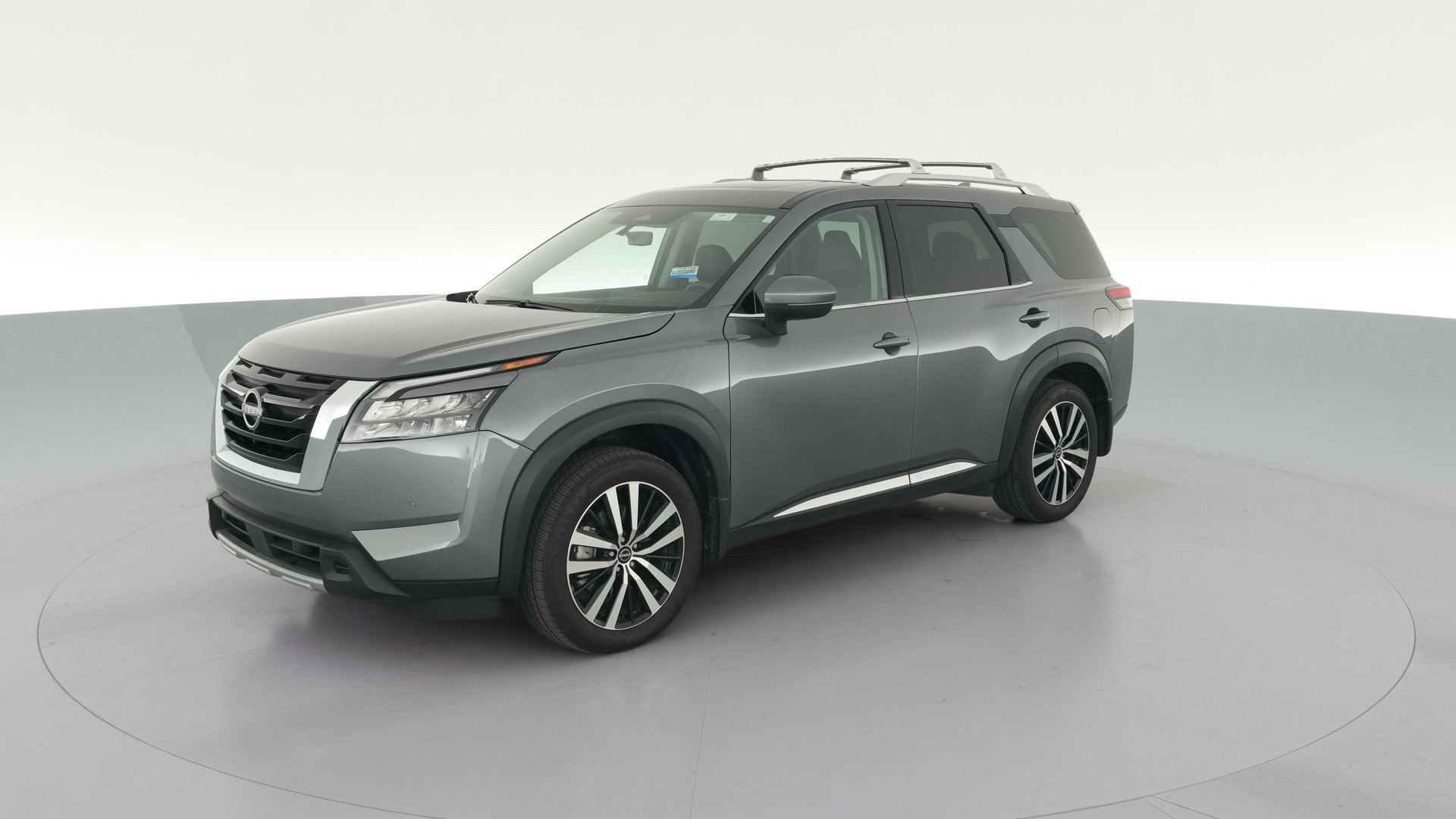 2025 Nissan Pathfinder vehicle photo
