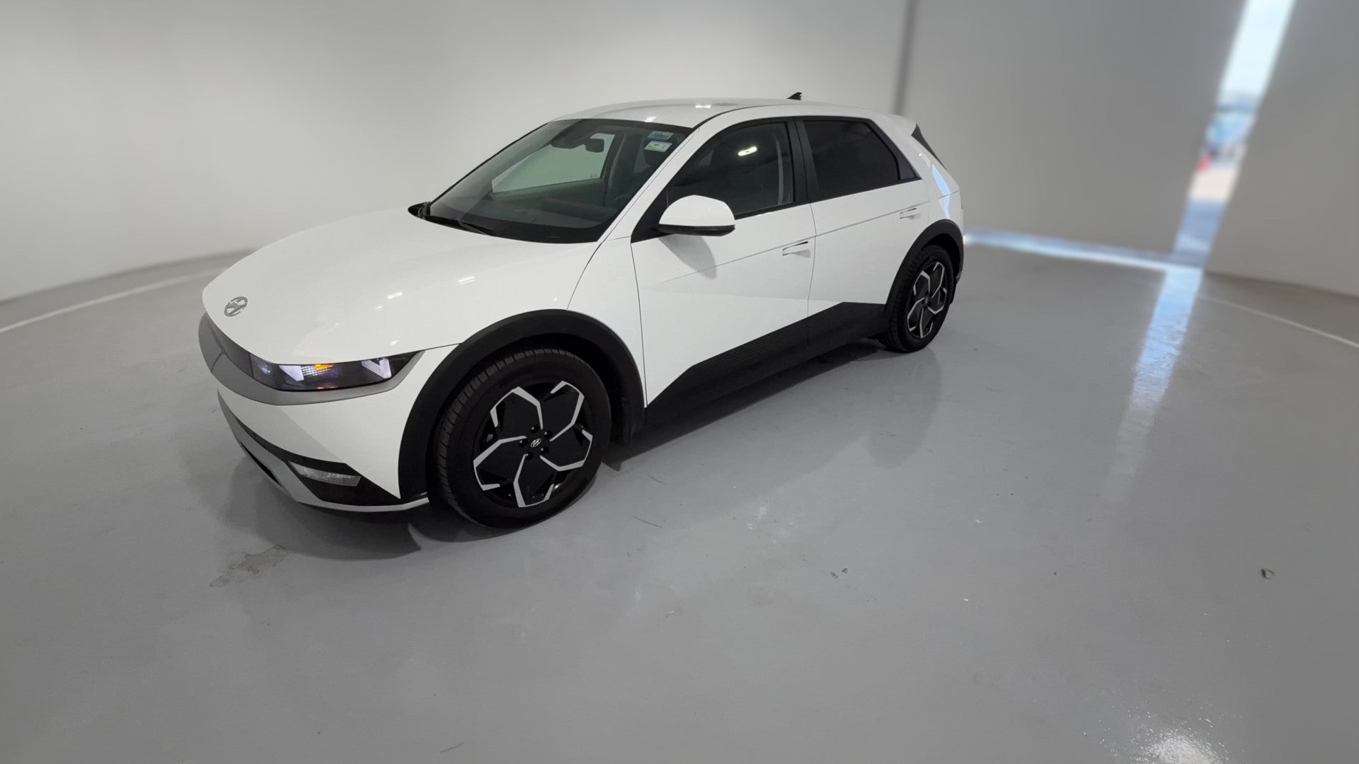 2024 Hyundai IONIQ 5 vehicle photo