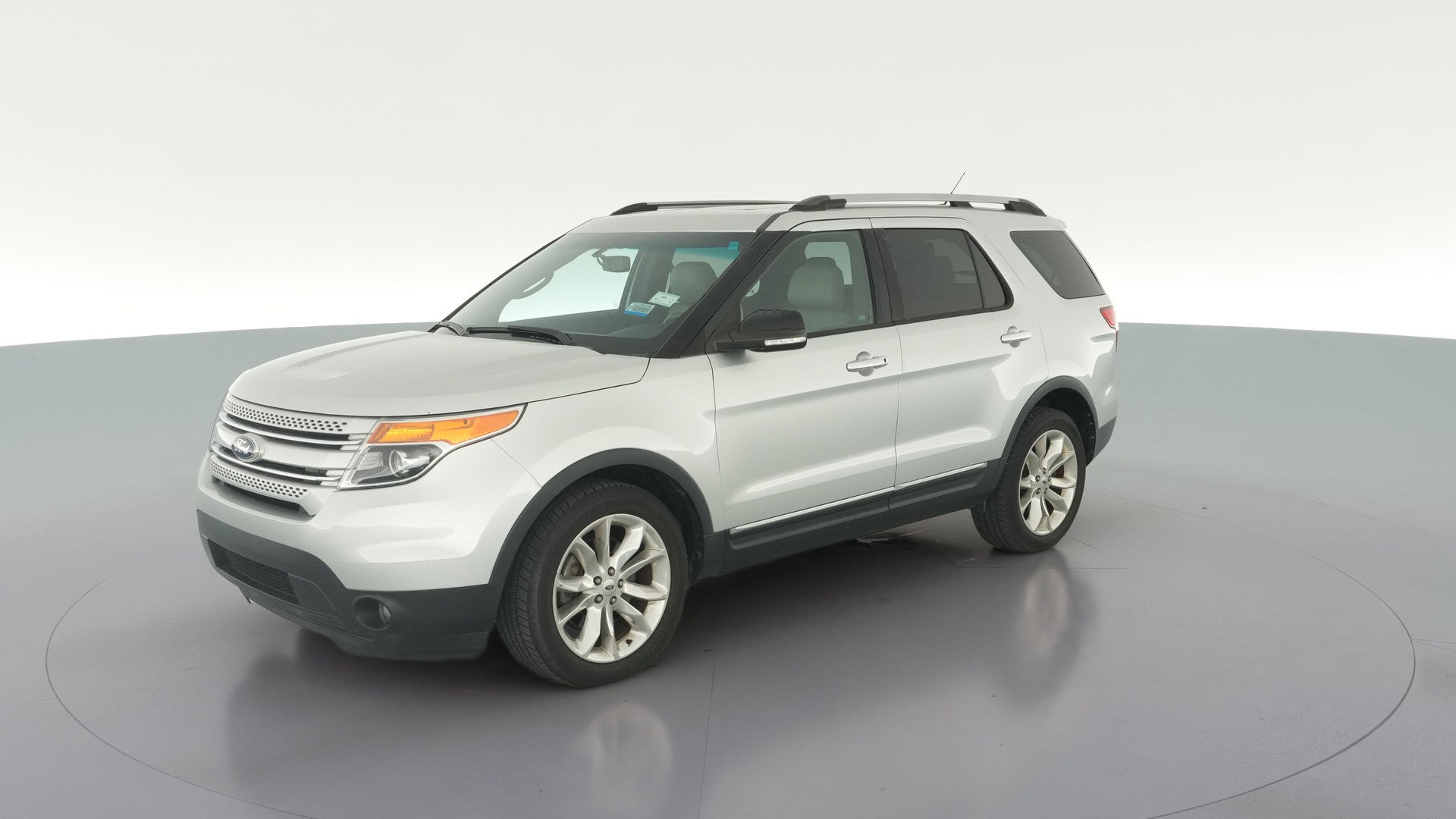 2015 Ford Explorer vehicle photo
