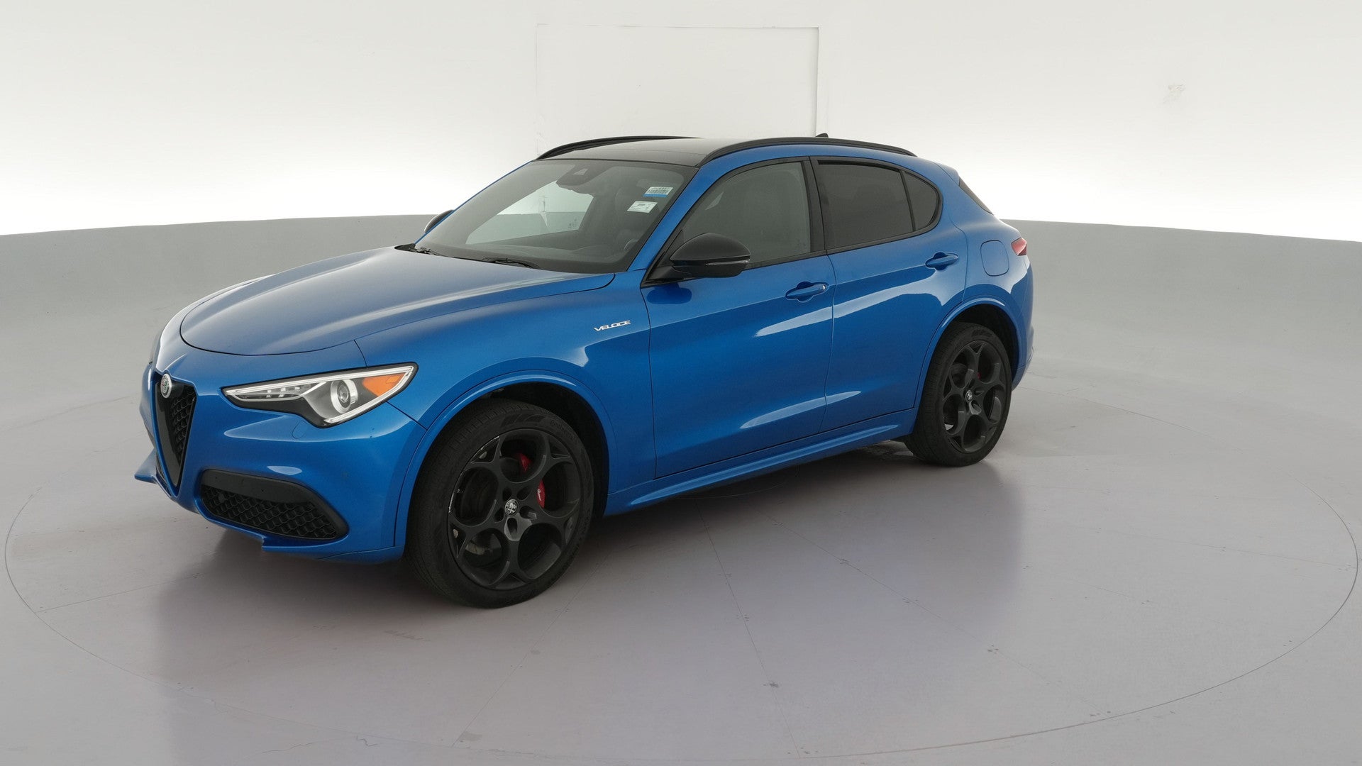 2023 Alfa Romeo Stelvio vehicle photo