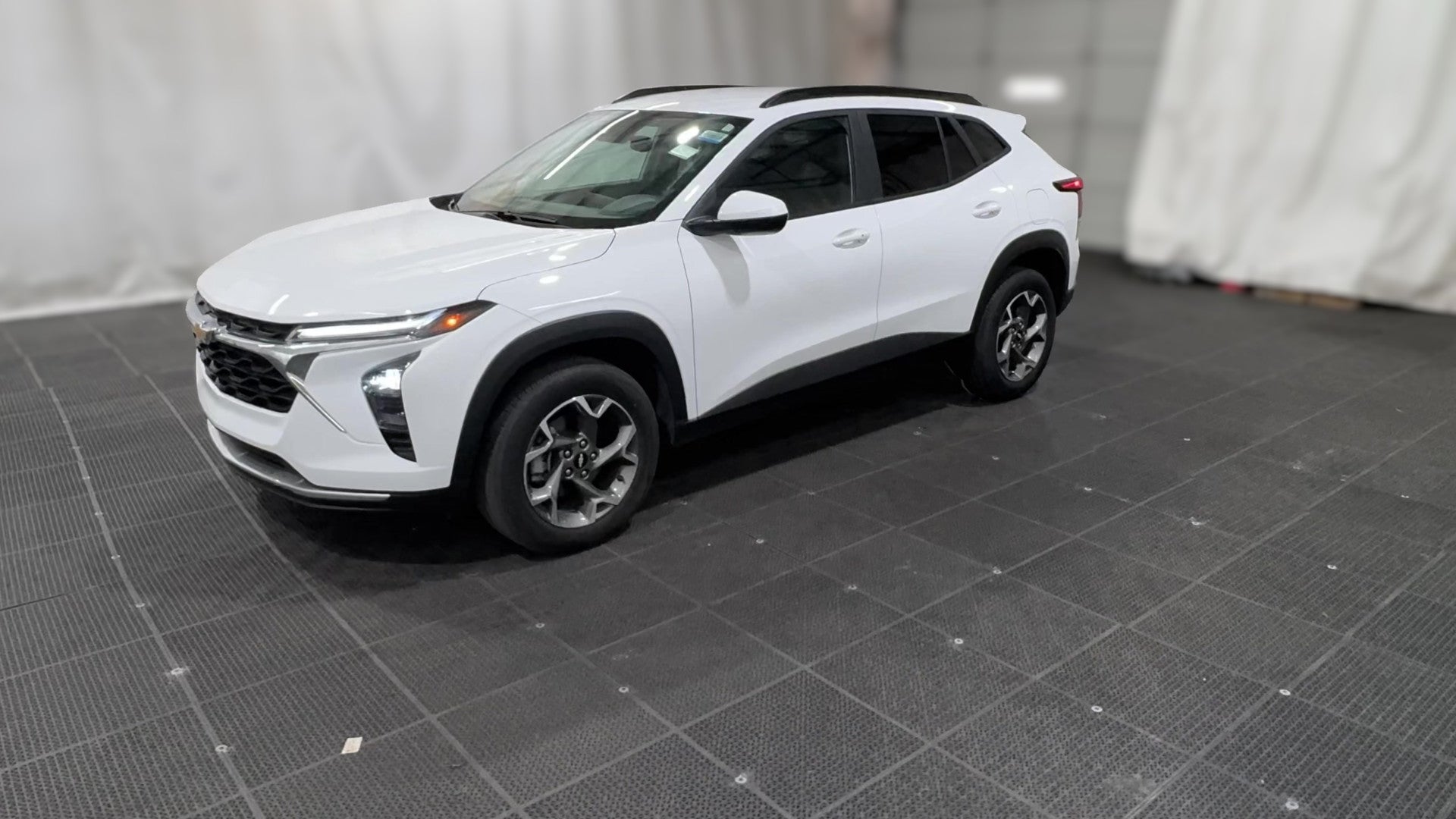 2025 Chevrolet Trax vehicle photo