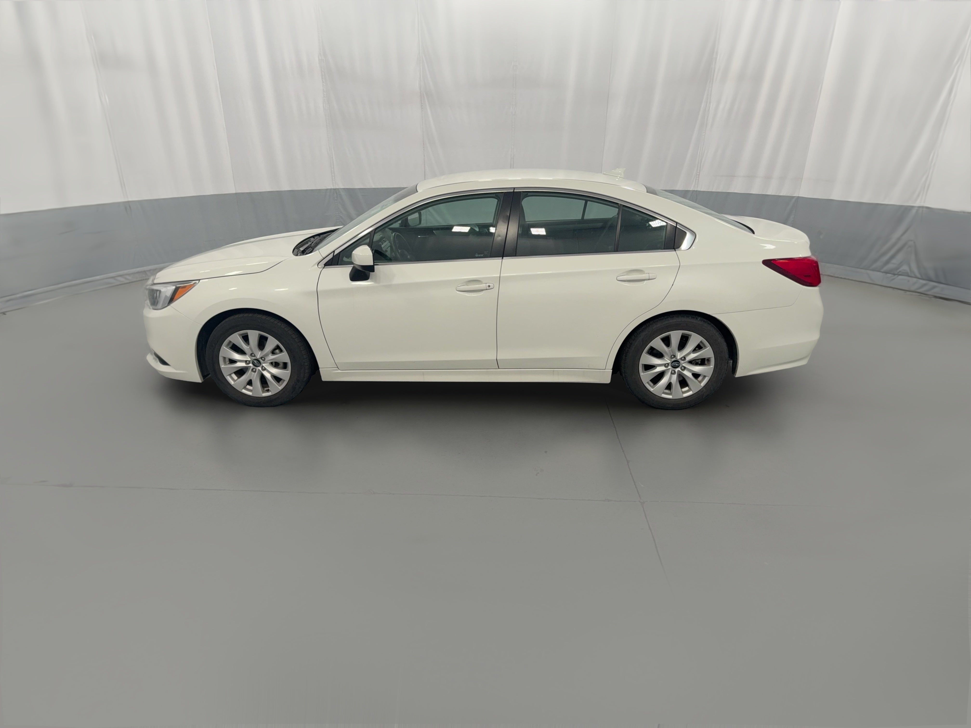 2017 Subaru Legacy Premium - Photo 27