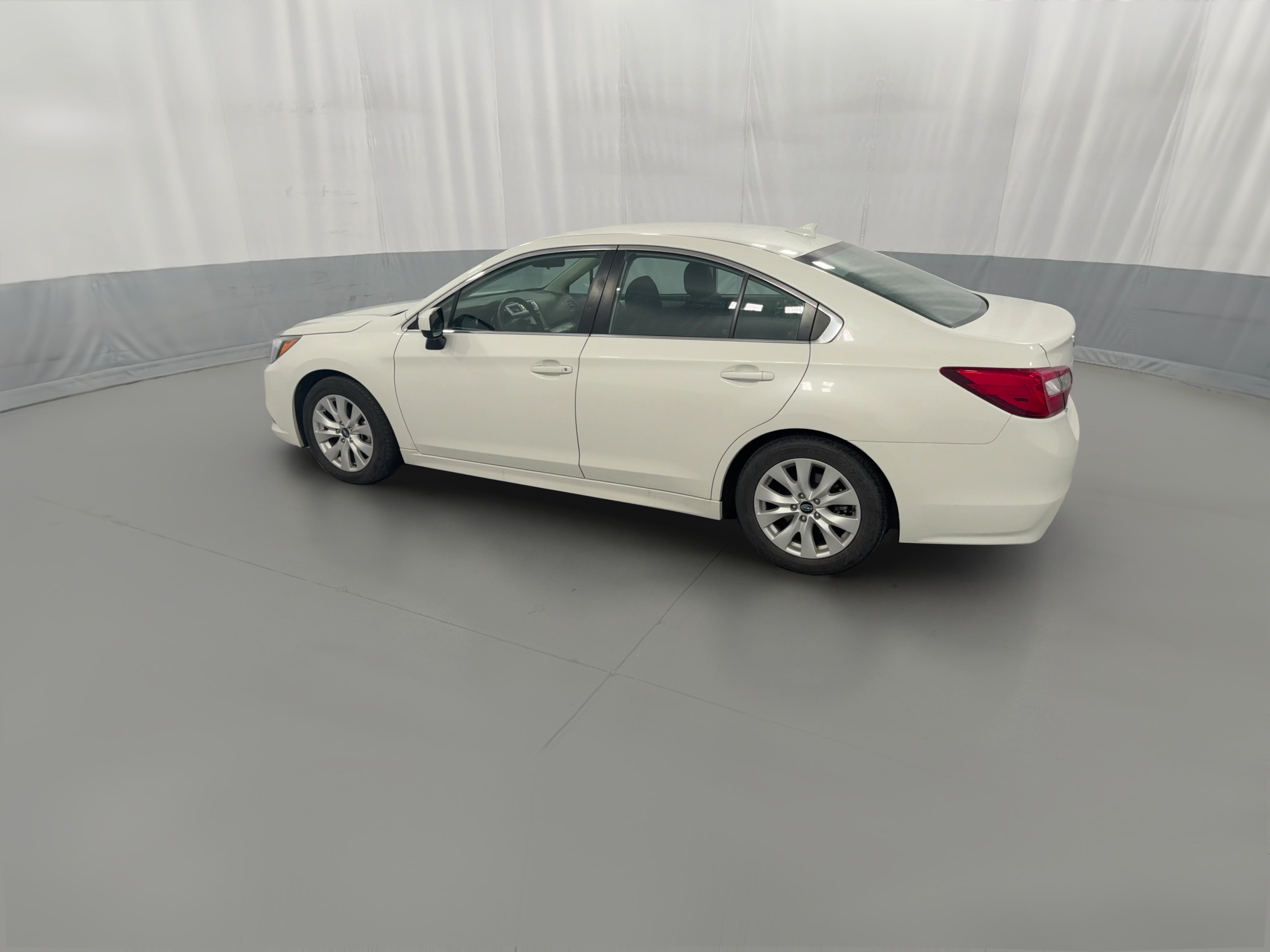 2017 Subaru Legacy Premium - Photo 28