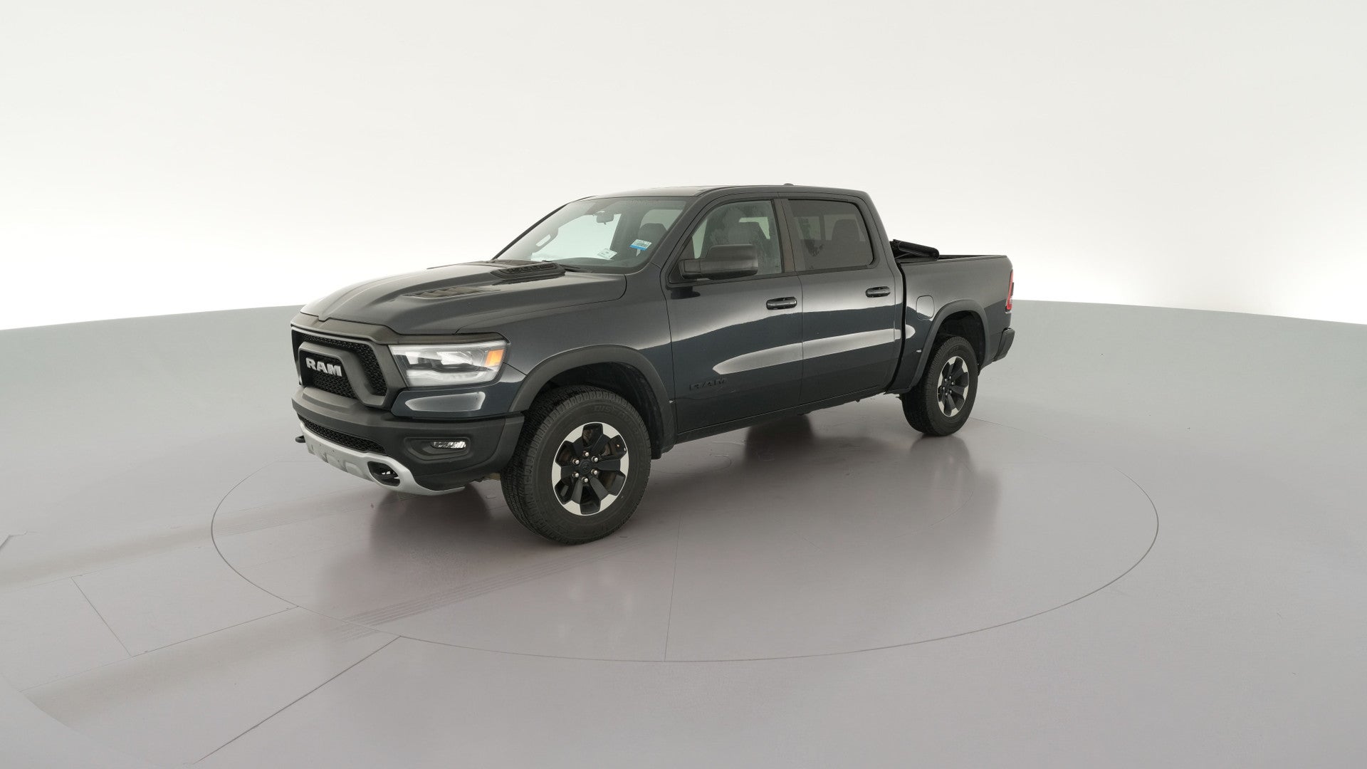 2020 Ram 1500 Crew Cab vehicle photo