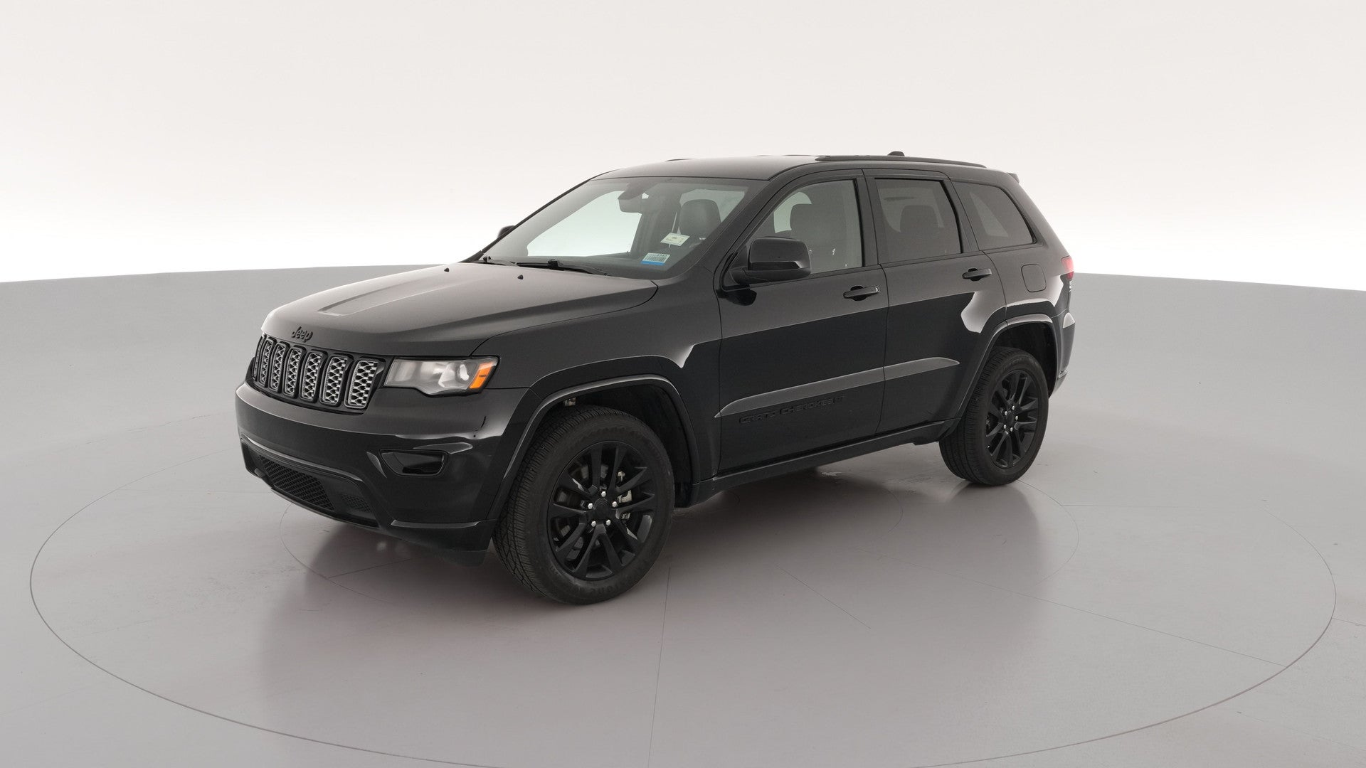2022 Jeep Grand Cherokee vehicle photo