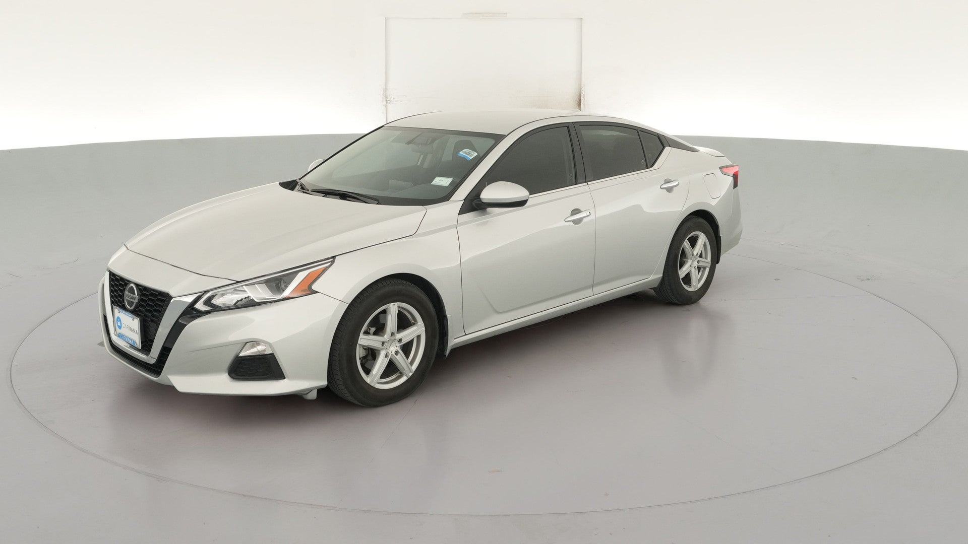 2019 Nissan Altima vehicle photo