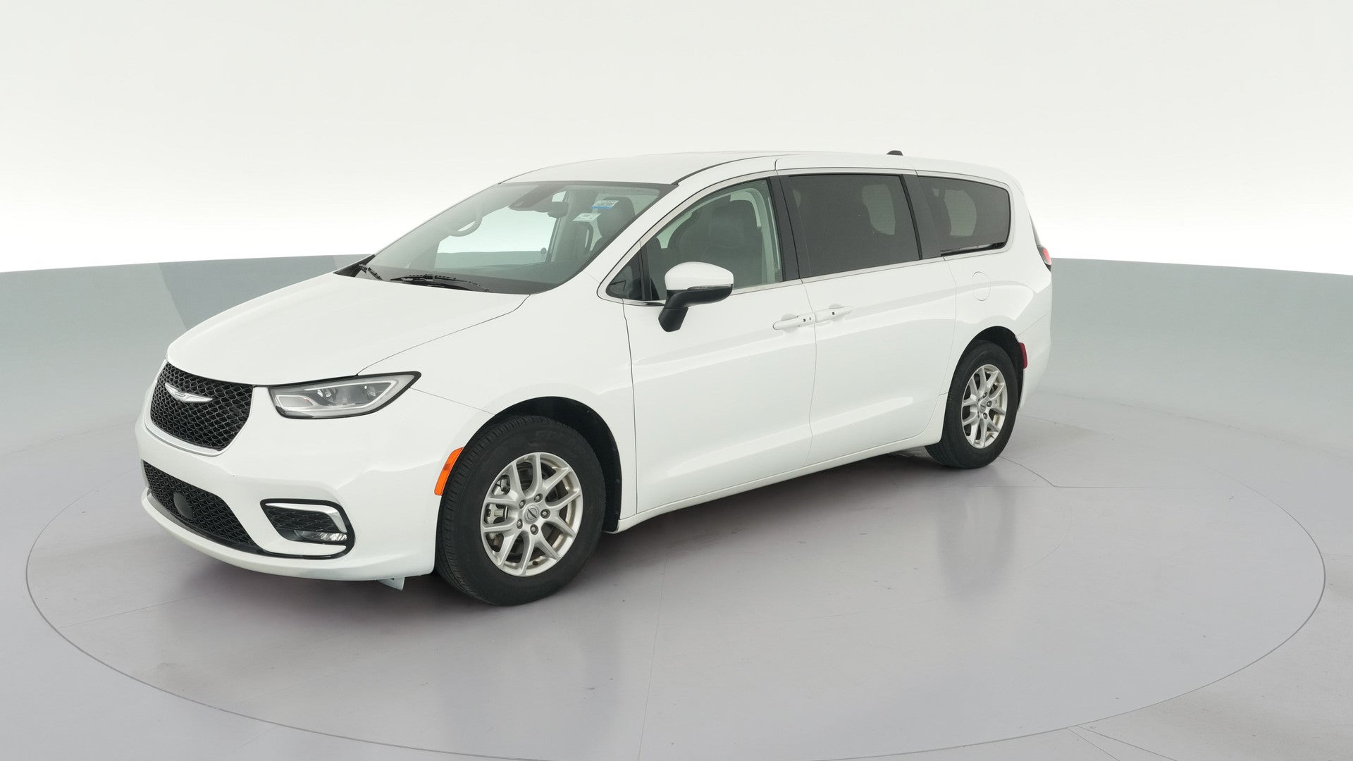 2023 Chrysler Pacifica vehicle photo
