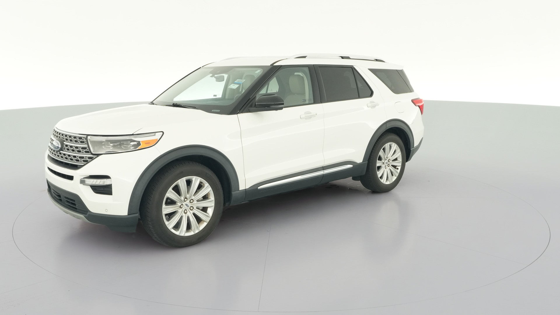 2021 Ford Explorer vehicle photo
