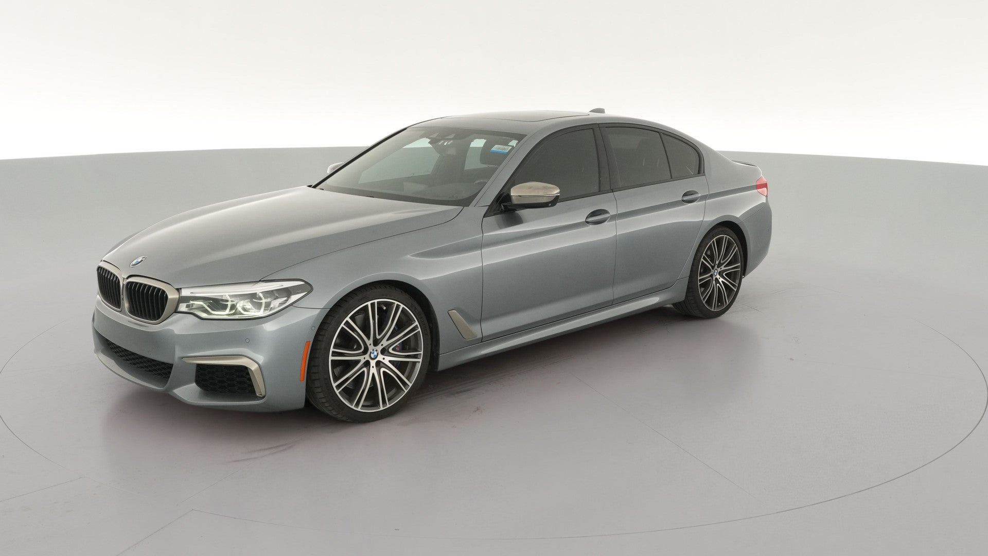 2020 BMW 5 Series vehicle photo