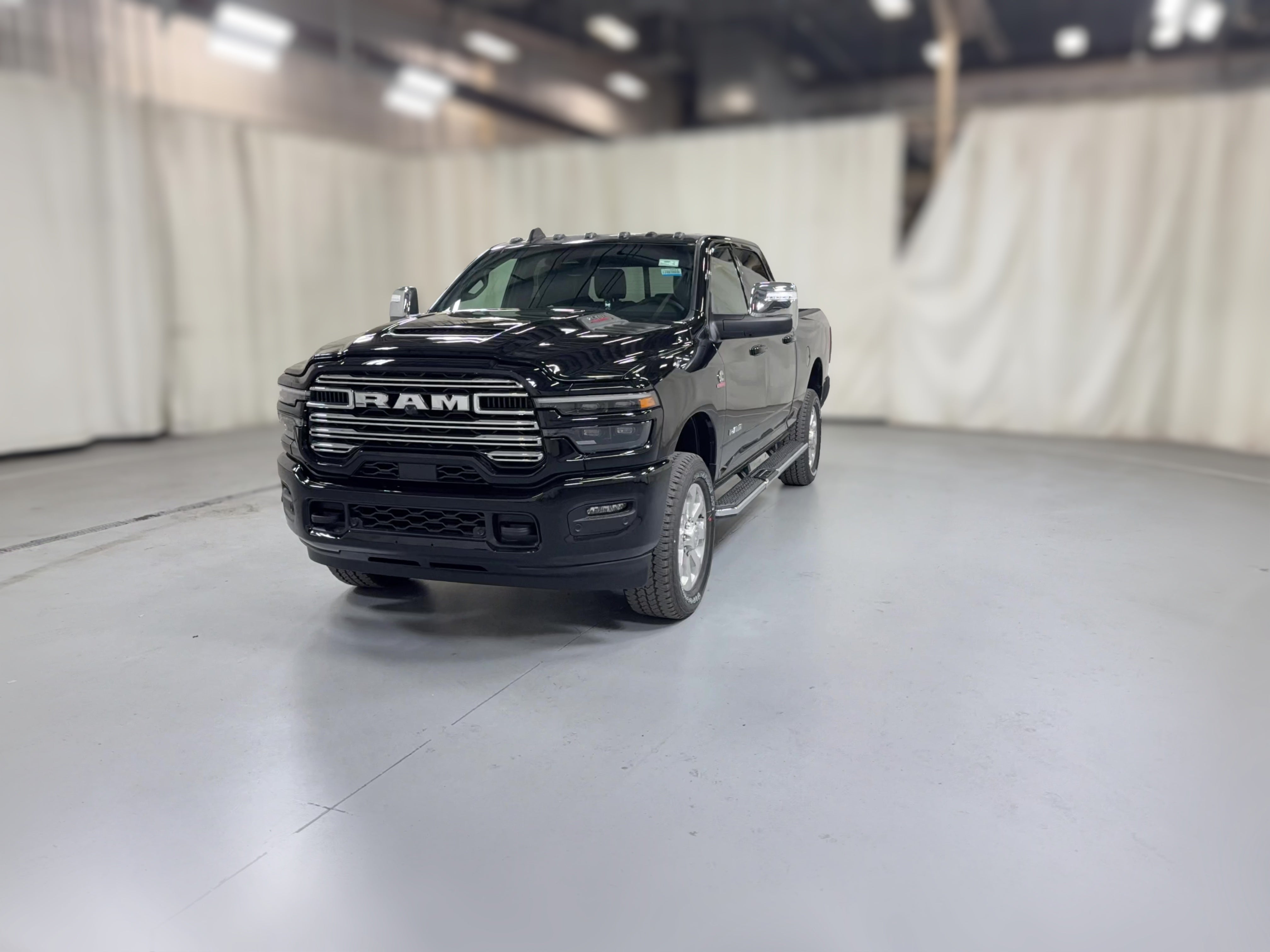 2026 RAM 2500 Laramie - Photo 26