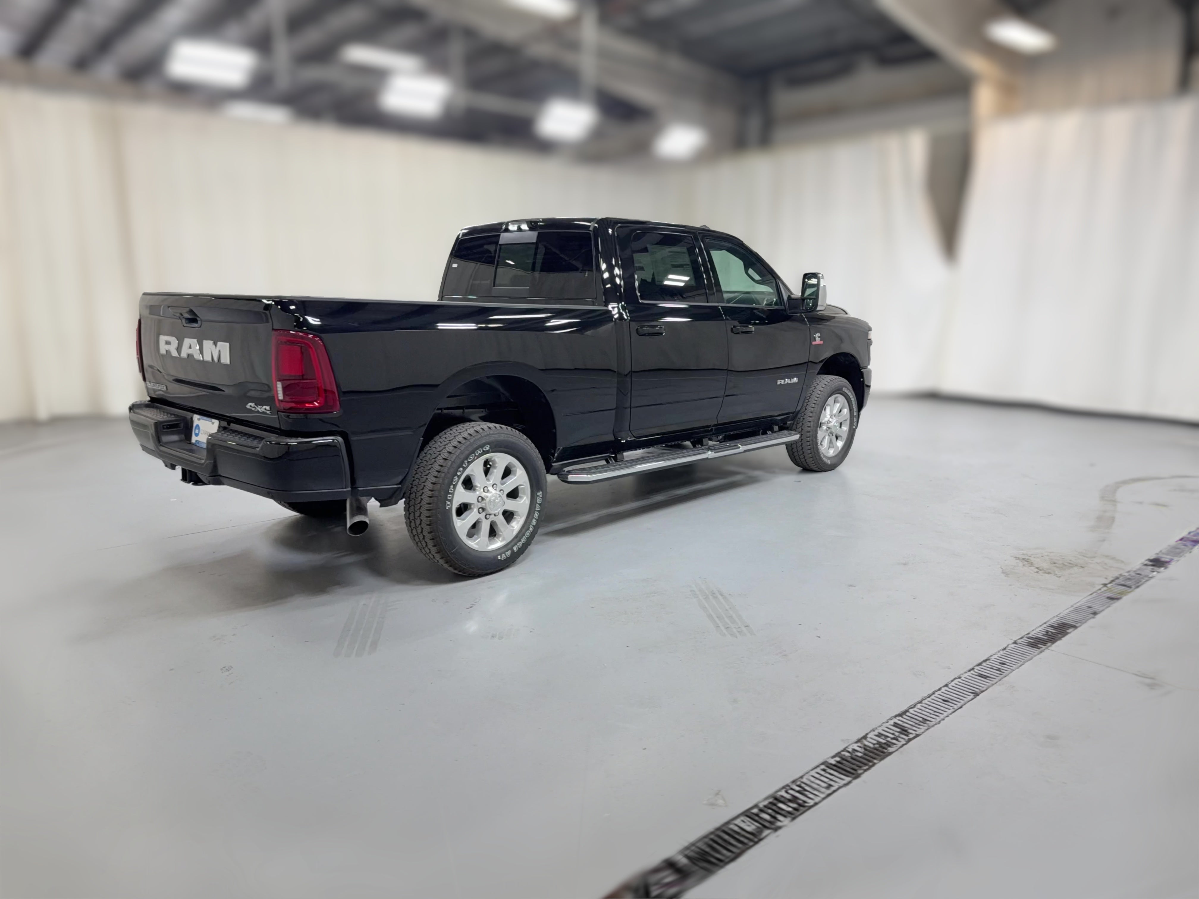 2026 RAM 2500 Laramie - Photo 35