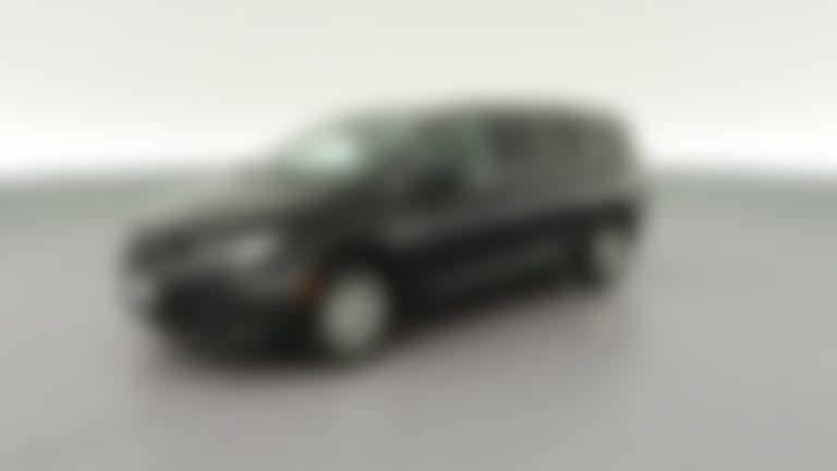 2023 Chrysler Voyager vehicle photo