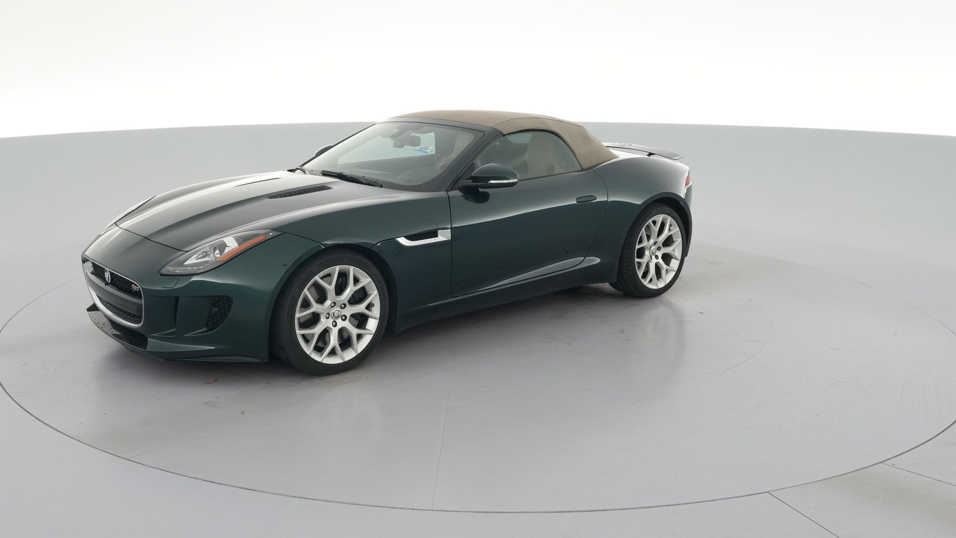 2014 Jaguar F-TYPE vehicle photo
