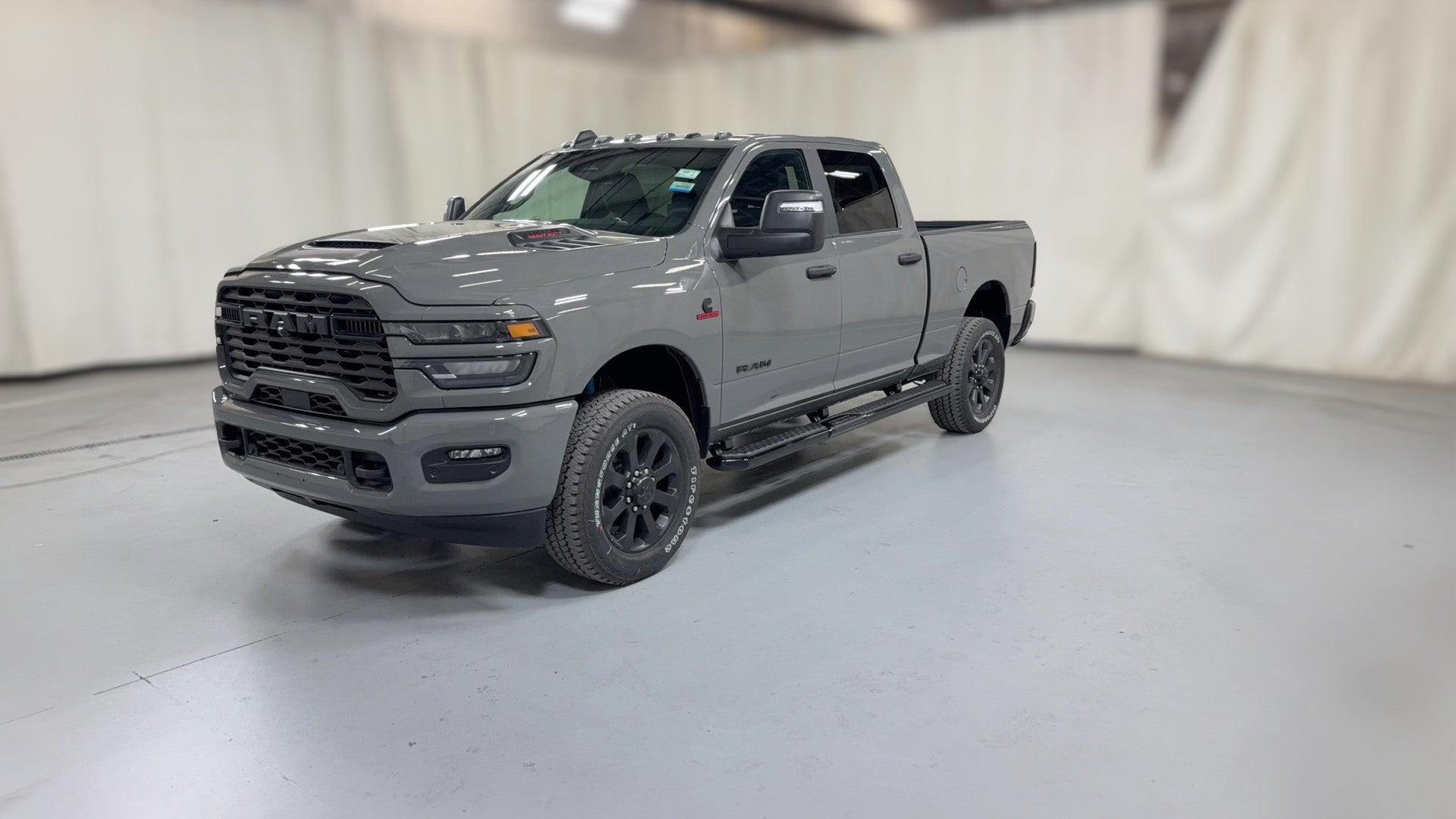 2026 Ram 2500 Crew Cab vehicle photo