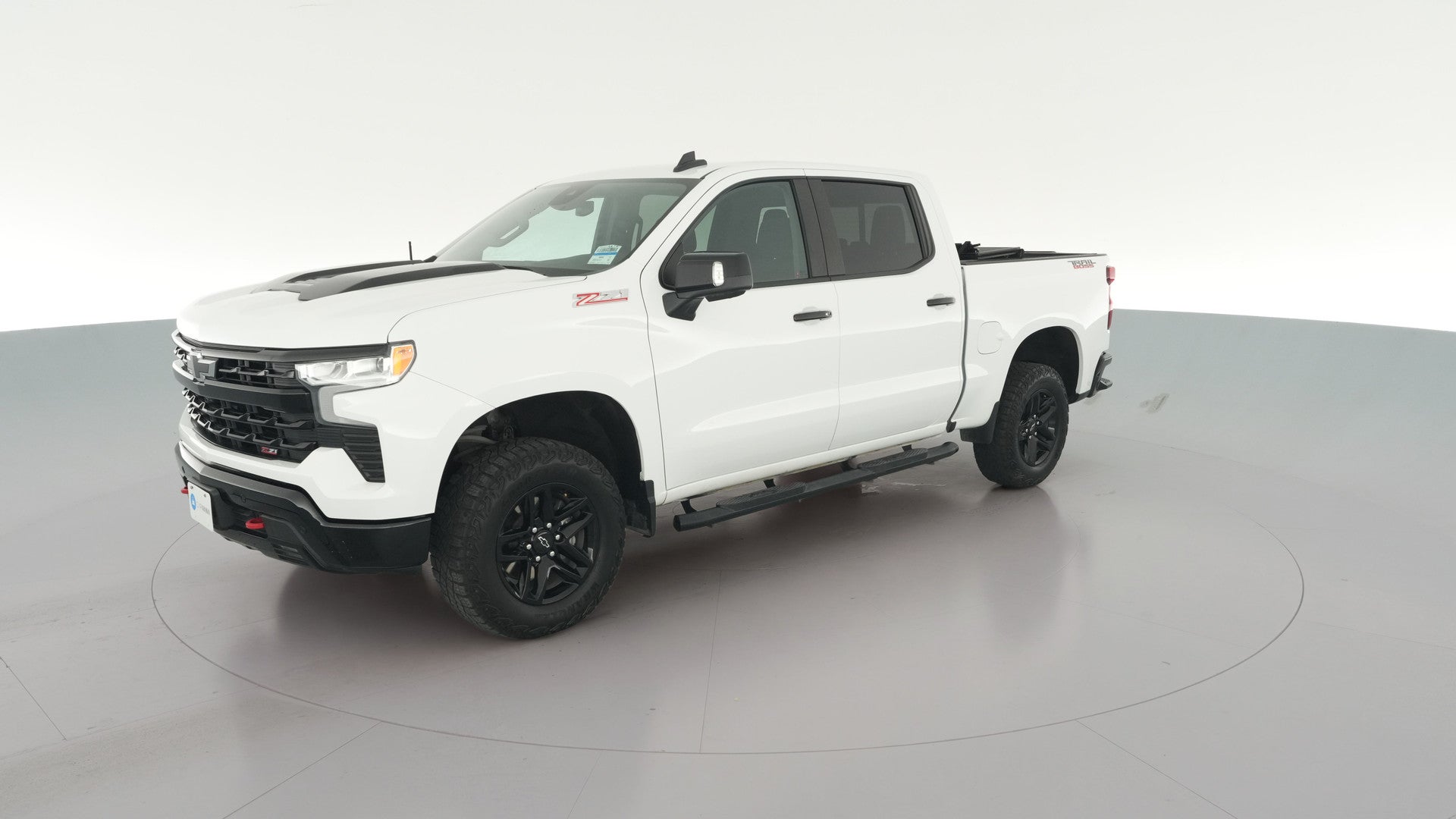 2024 Chevrolet Silverado 1500 Crew Cab vehicle photo